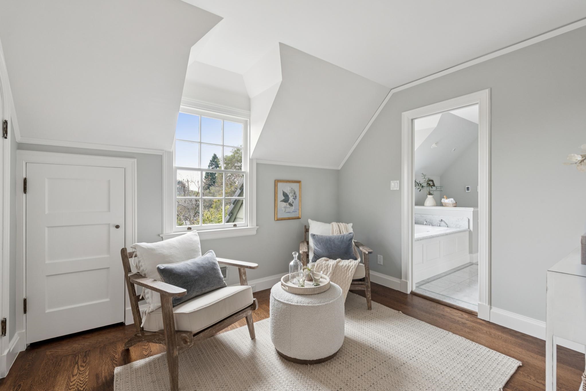 Detail Gallery Image 35 of 60 For 333 Hampton Road, Piedmont,  CA 94611 - 5 Beds | 4/1 Baths