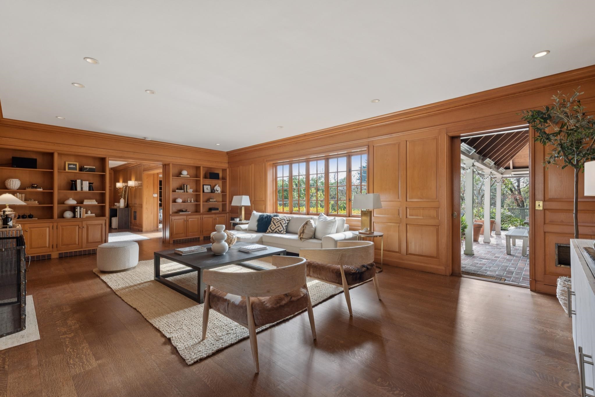 Detail Gallery Image 8 of 60 For 333 Hampton Road, Piedmont,  CA 94611 - 5 Beds | 4/1 Baths