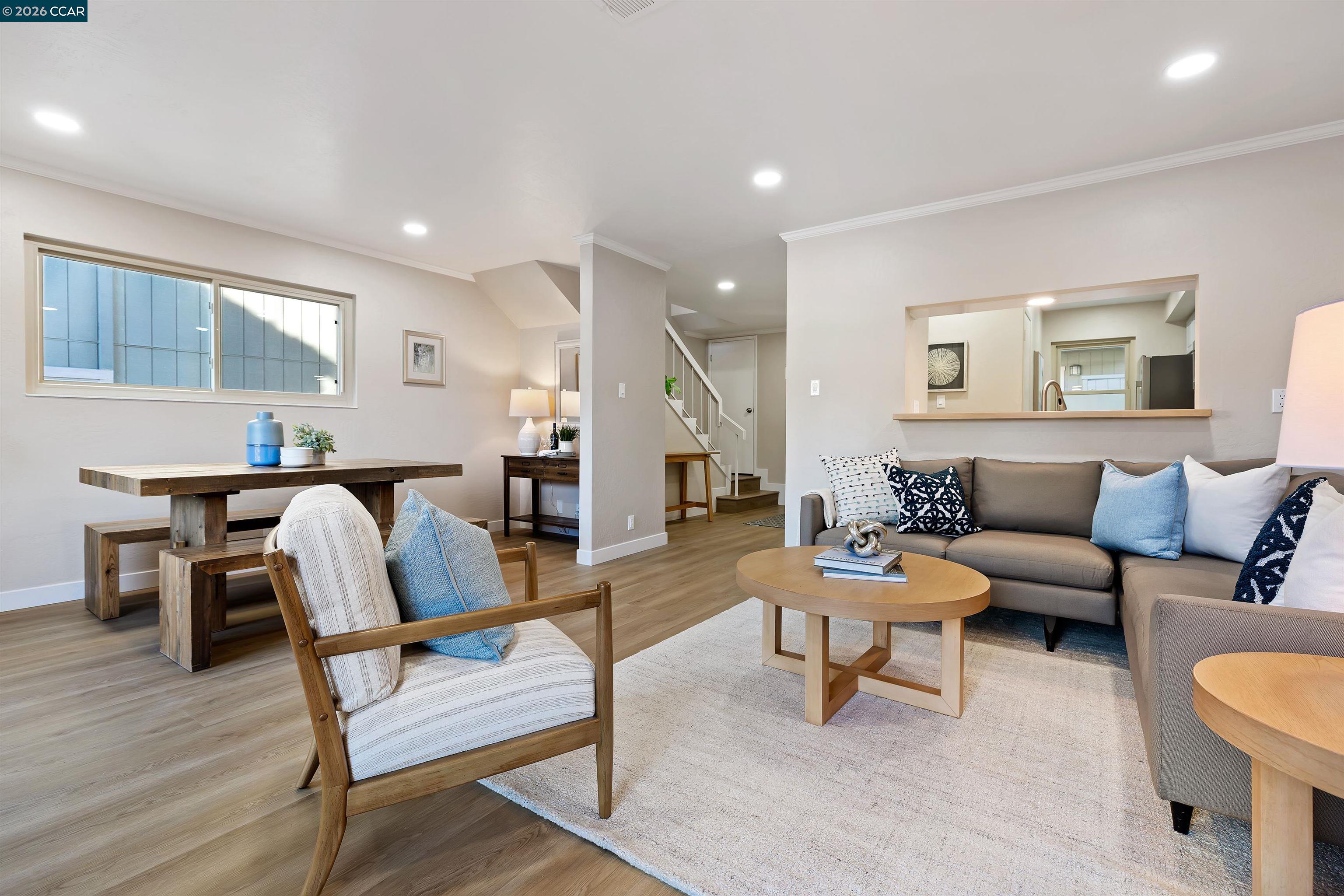 Photo #1: 41121869 Listing: Photo #1