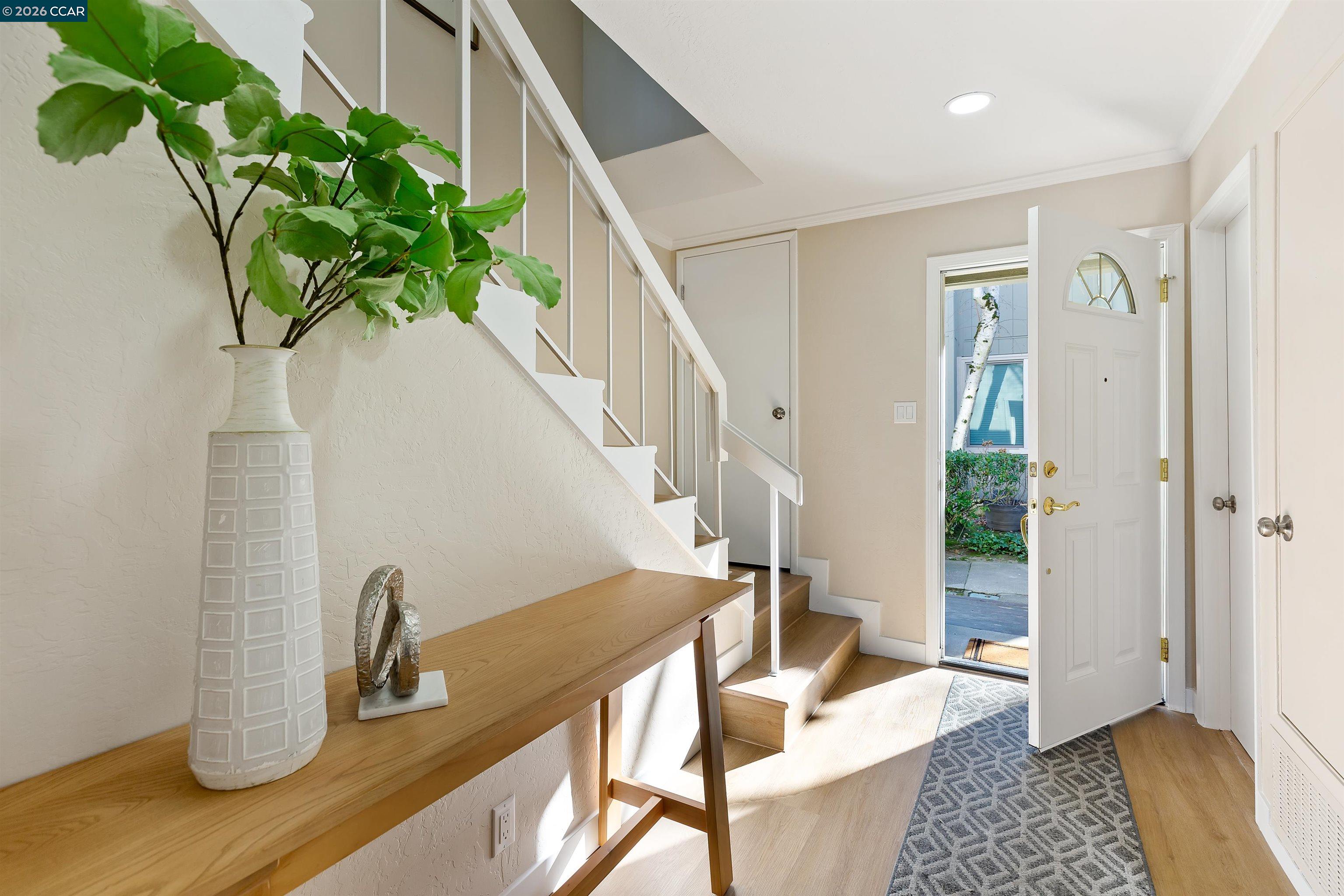 Photo #3: 41121869 Listing: Photo #3