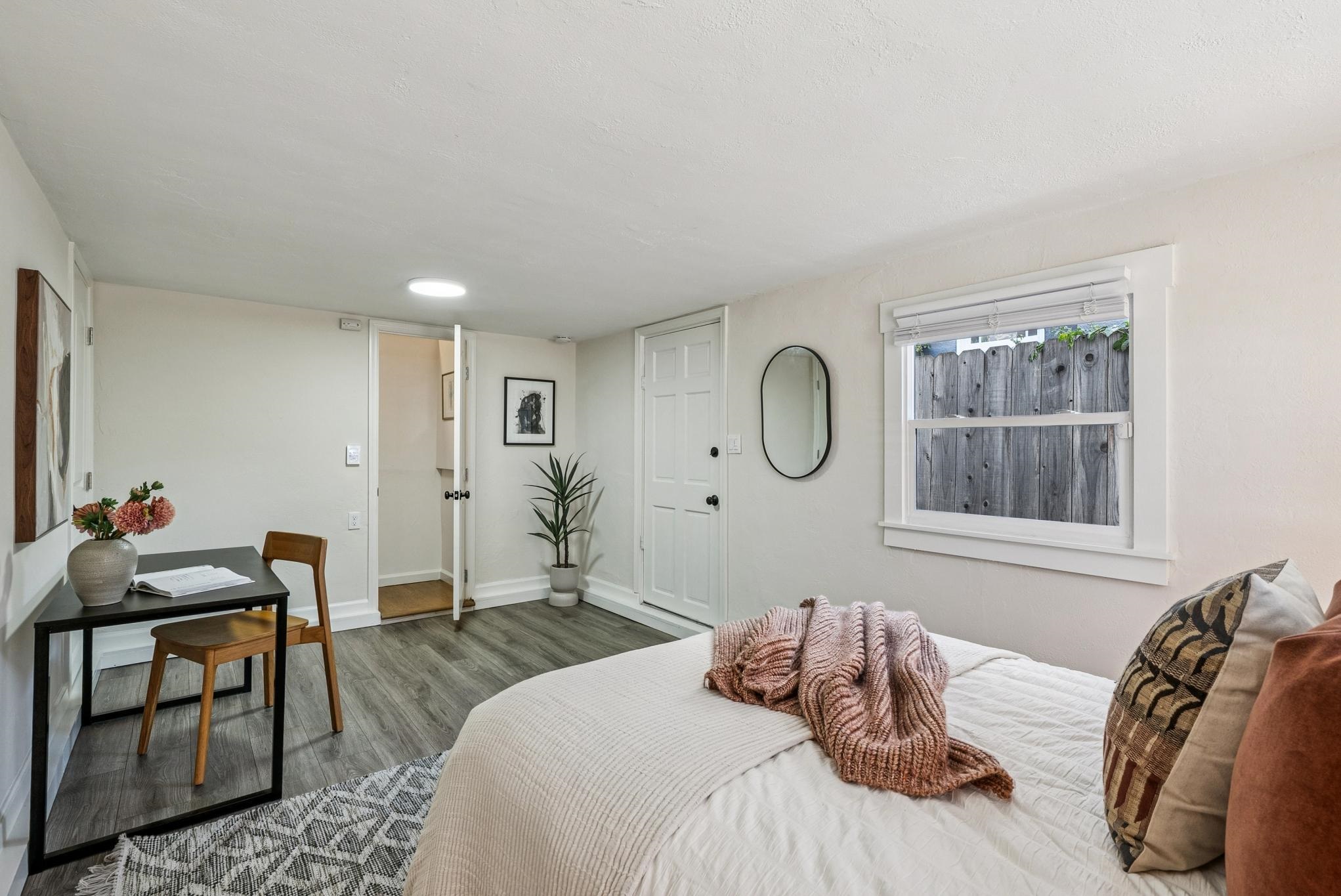 Detail Gallery Image 17 of 27 For 1611 Lea Ct, Alameda,  CA 94501 - 2 Beds | 1 Baths