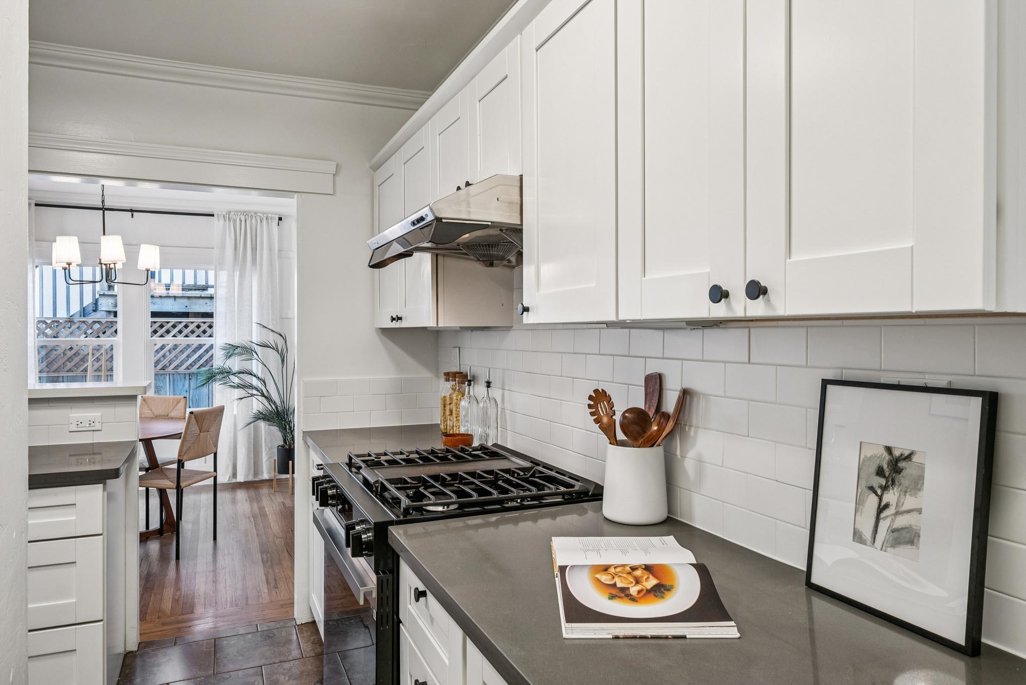 Detail Gallery Image 8 of 27 For 1611 Lea Ct, Alameda,  CA 94501 - 2 Beds | 1 Baths