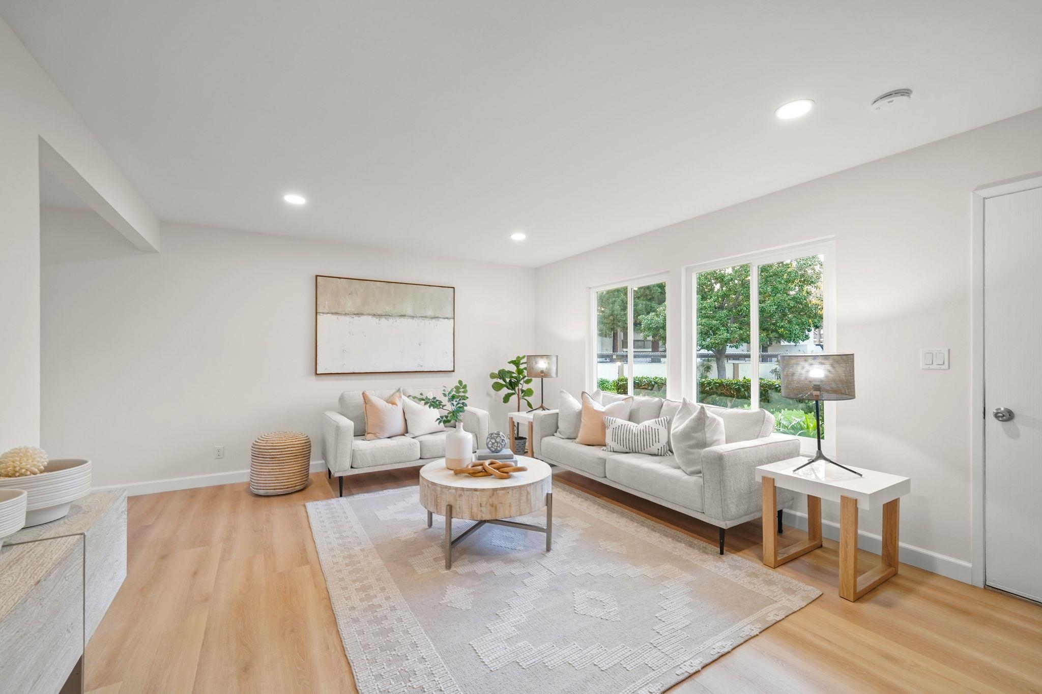 Detail Gallery Image 4 of 22 For 3717 Gainsborough Ter, Fremont,  CA 94555 - 4 Beds | 2/1 Baths