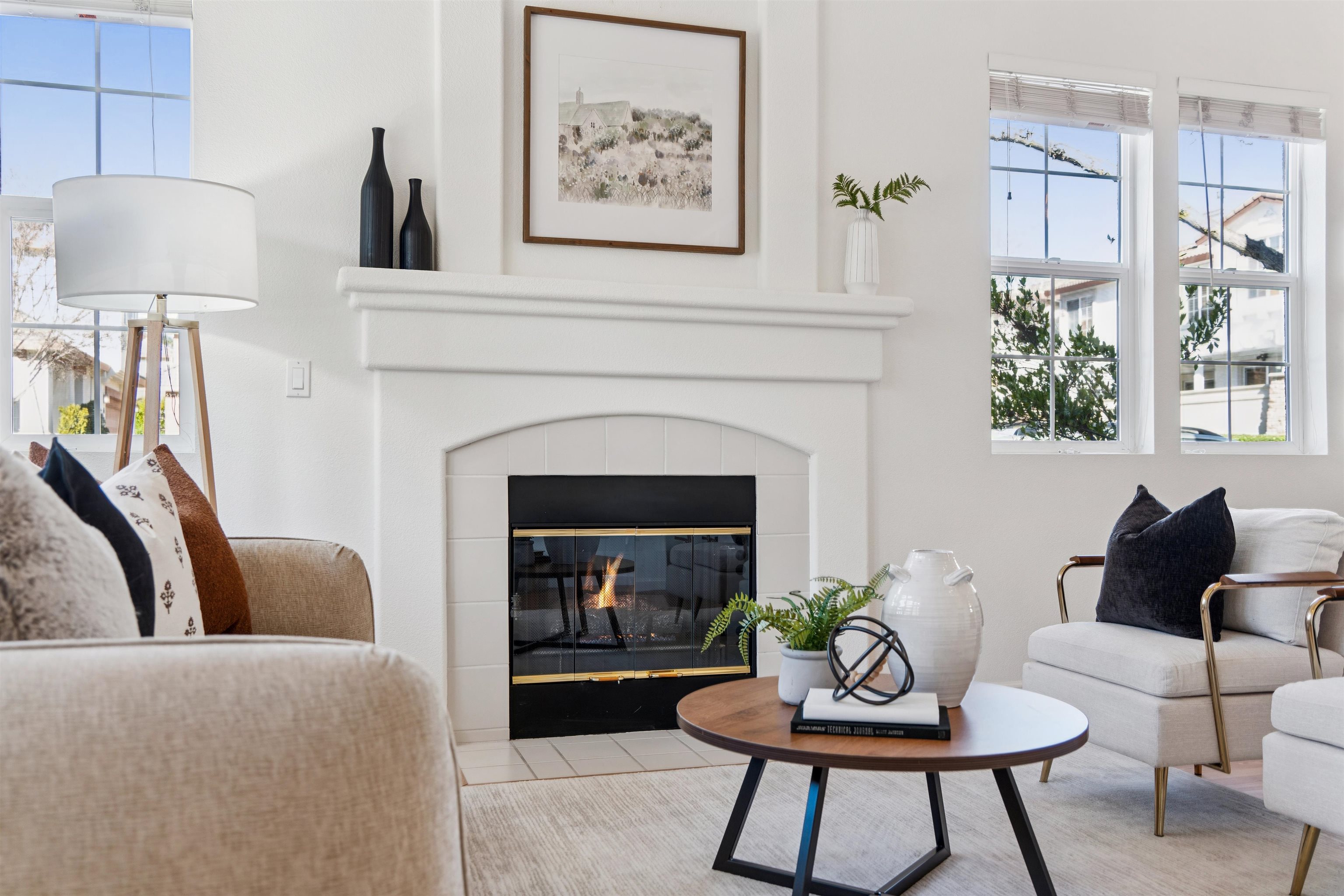 Detail Gallery Image 3 of 29 For 3989 Strafford Ct, Dublin,  CA 94568 - 3 Beds | 2/1 Baths