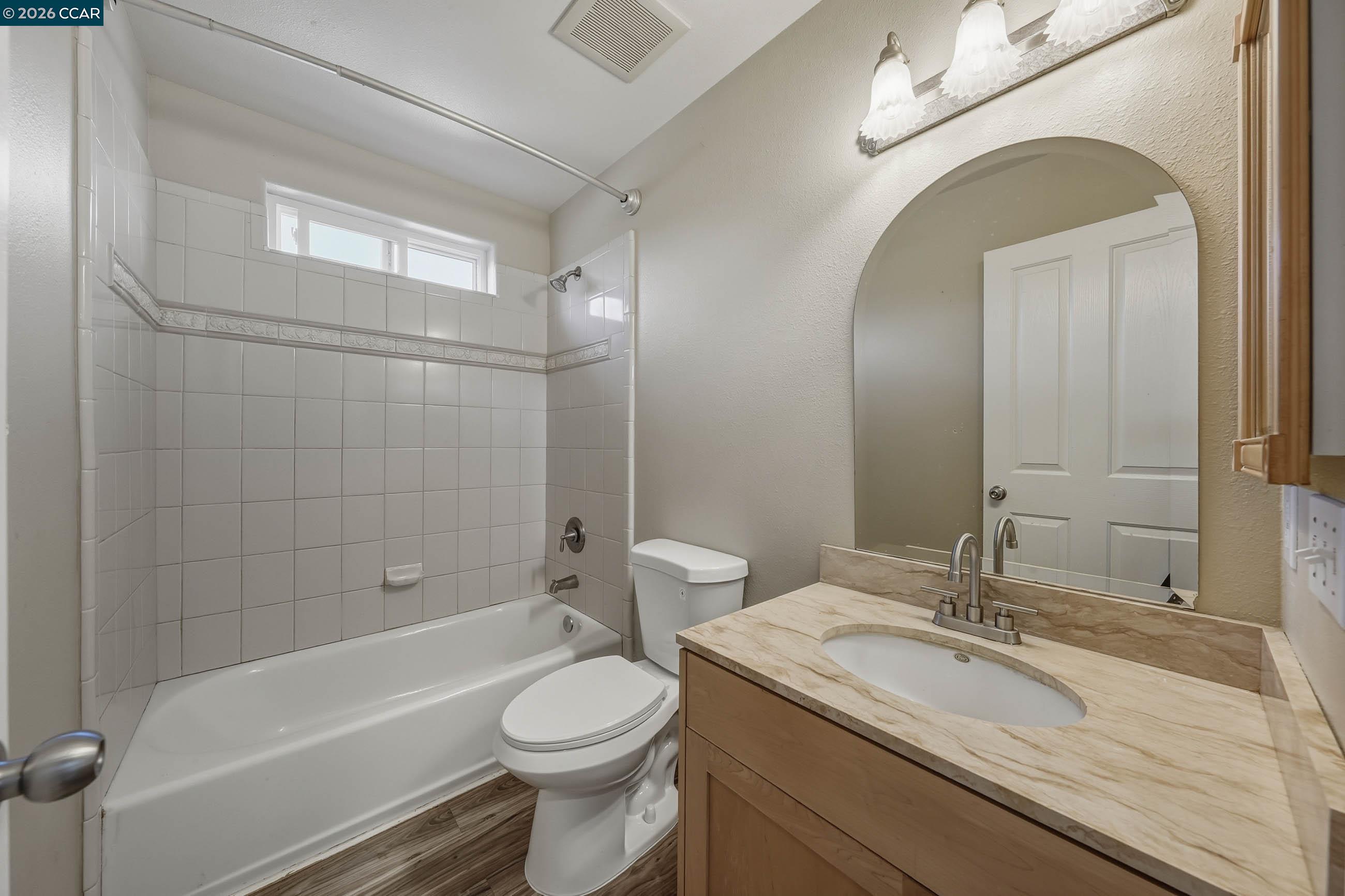 Detail Gallery Image 25 of 29 For 18357 Deer Hill Rd, Hidden Valley Lake,  CA 95467 - 3 Beds | 2 Baths