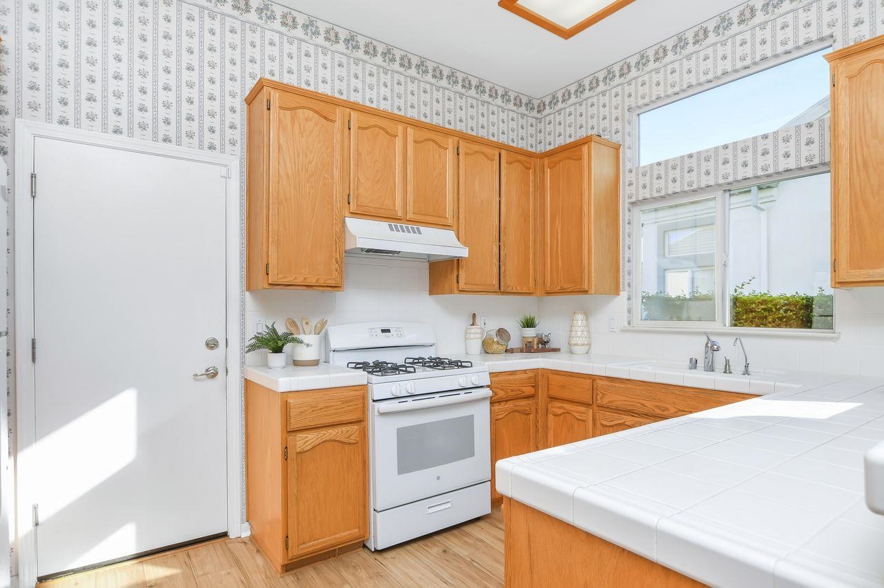 Detail Gallery Image 12 of 40 For 117 Scarlet Way, Brentwood,  CA 94513 - 2 Beds | 2 Baths