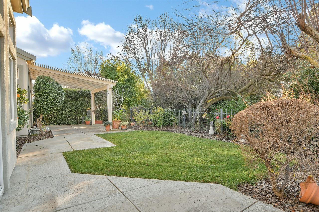 Detail Gallery Image 27 of 40 For 117 Scarlet Way, Brentwood,  CA 94513 - 2 Beds | 2 Baths