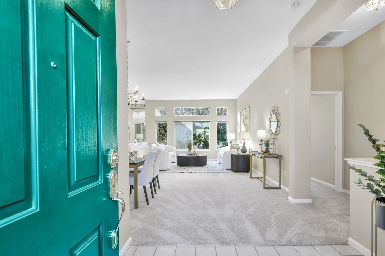 Detail Gallery Image 4 of 40 For 117 Scarlet Way, Brentwood,  CA 94513 - 2 Beds | 2 Baths