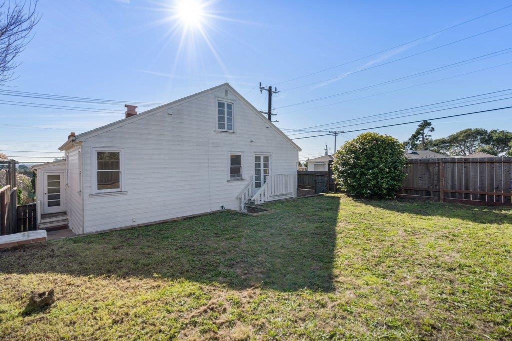 Detail Gallery Image 41 of 55 For 5901 Burlingame Avenue, Richmond,  CA 94804 - 3 Beds | 1/1 Baths