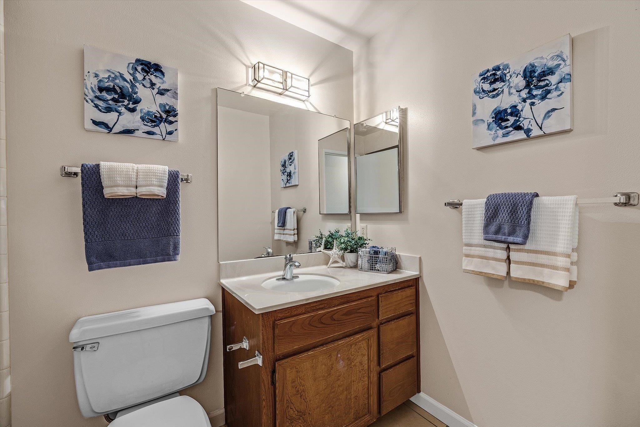 Detail Gallery Image 17 of 30 For 18944 Sara Park Cir, Saratoga,  CA 95070 - 2 Beds | 2 Baths