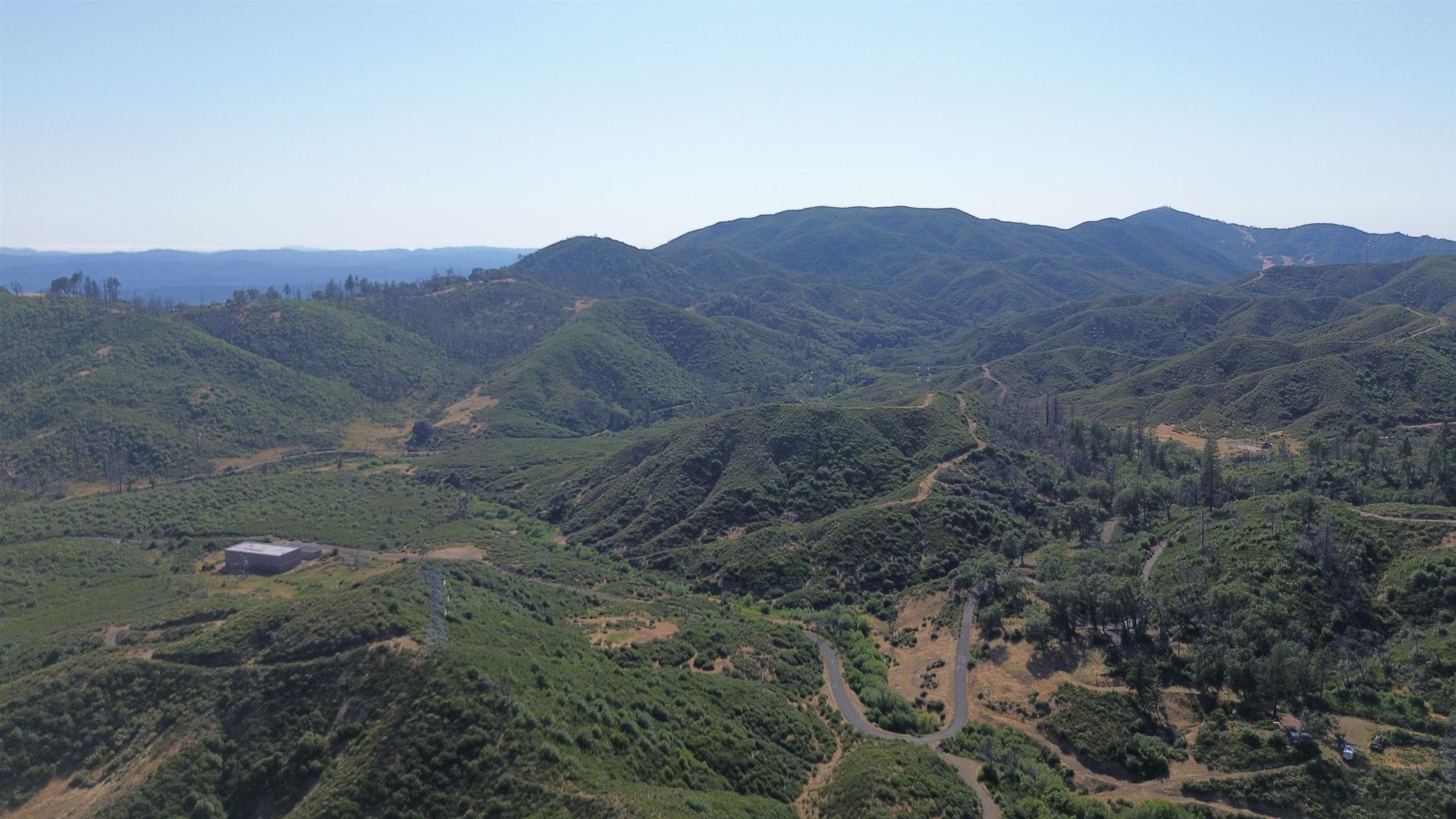 Detail Gallery Image 9 of 45 For 11311 Pine Flat, Healdsburg,  CA 95448 - – Beds | – Baths