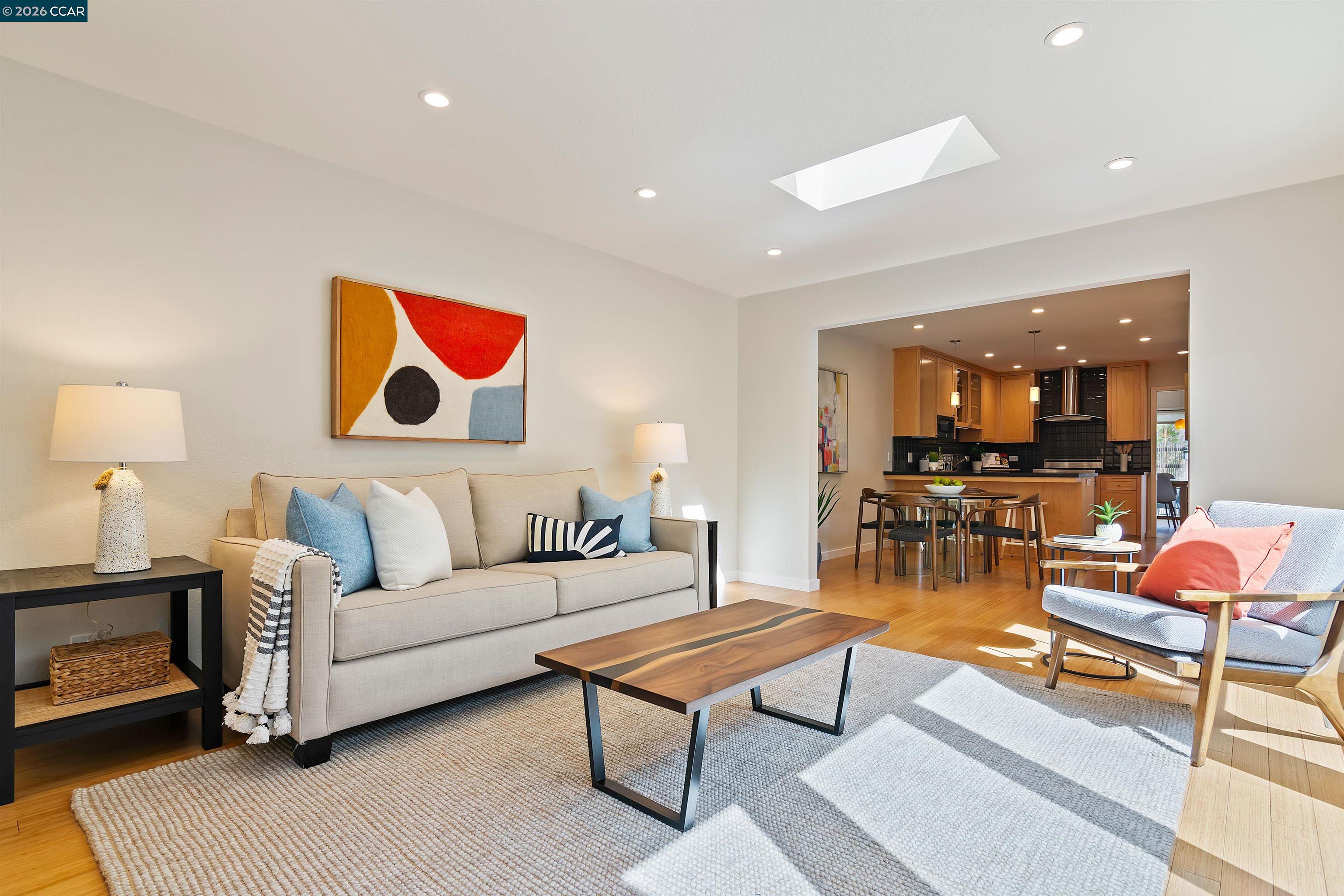 Photo #12: 41121891 Listing: Photo #12