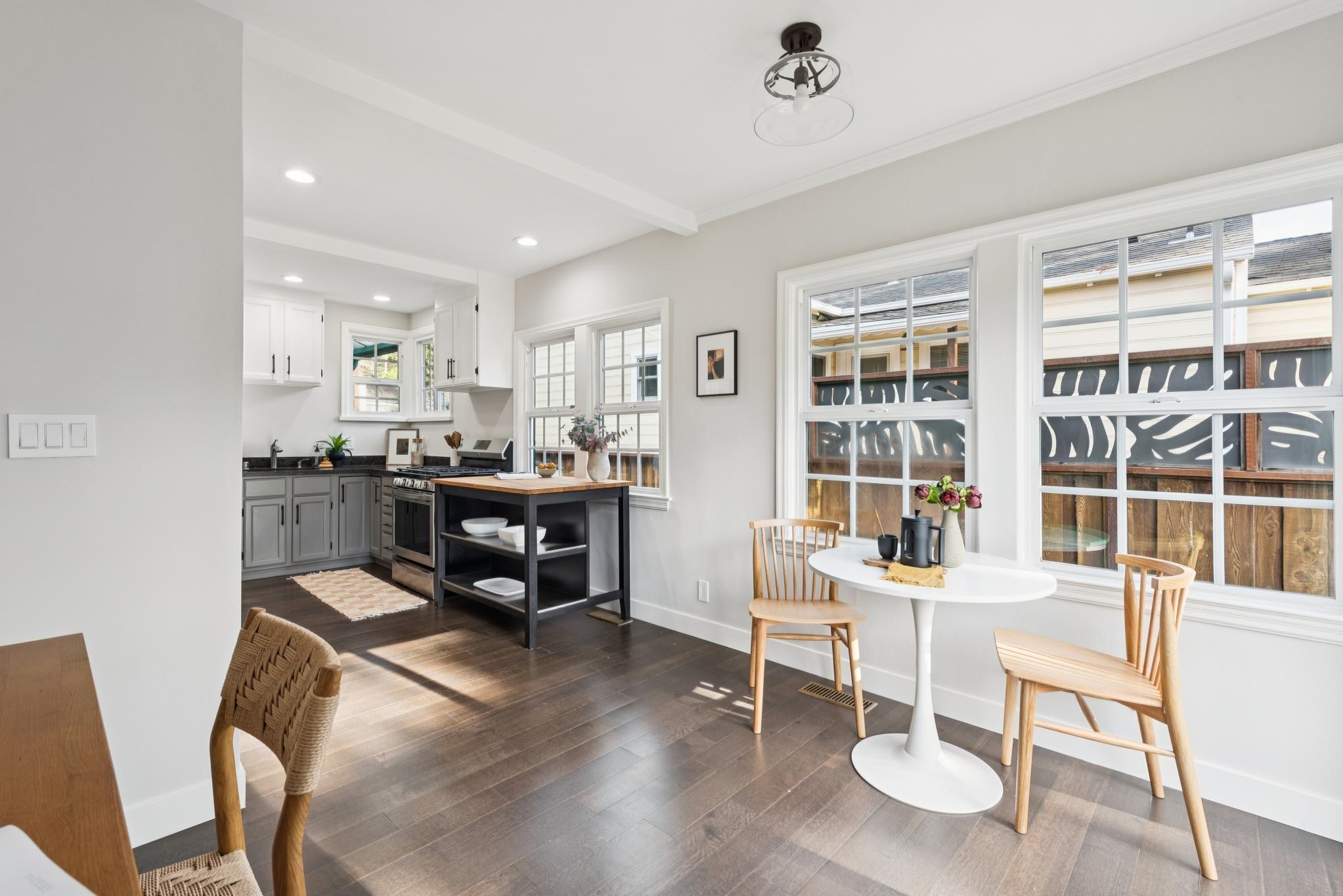 Detail Gallery Image 15 of 40 For 7607 Valentine St, Oakland,  CA 94605 - 2 Beds | 1/1 Baths