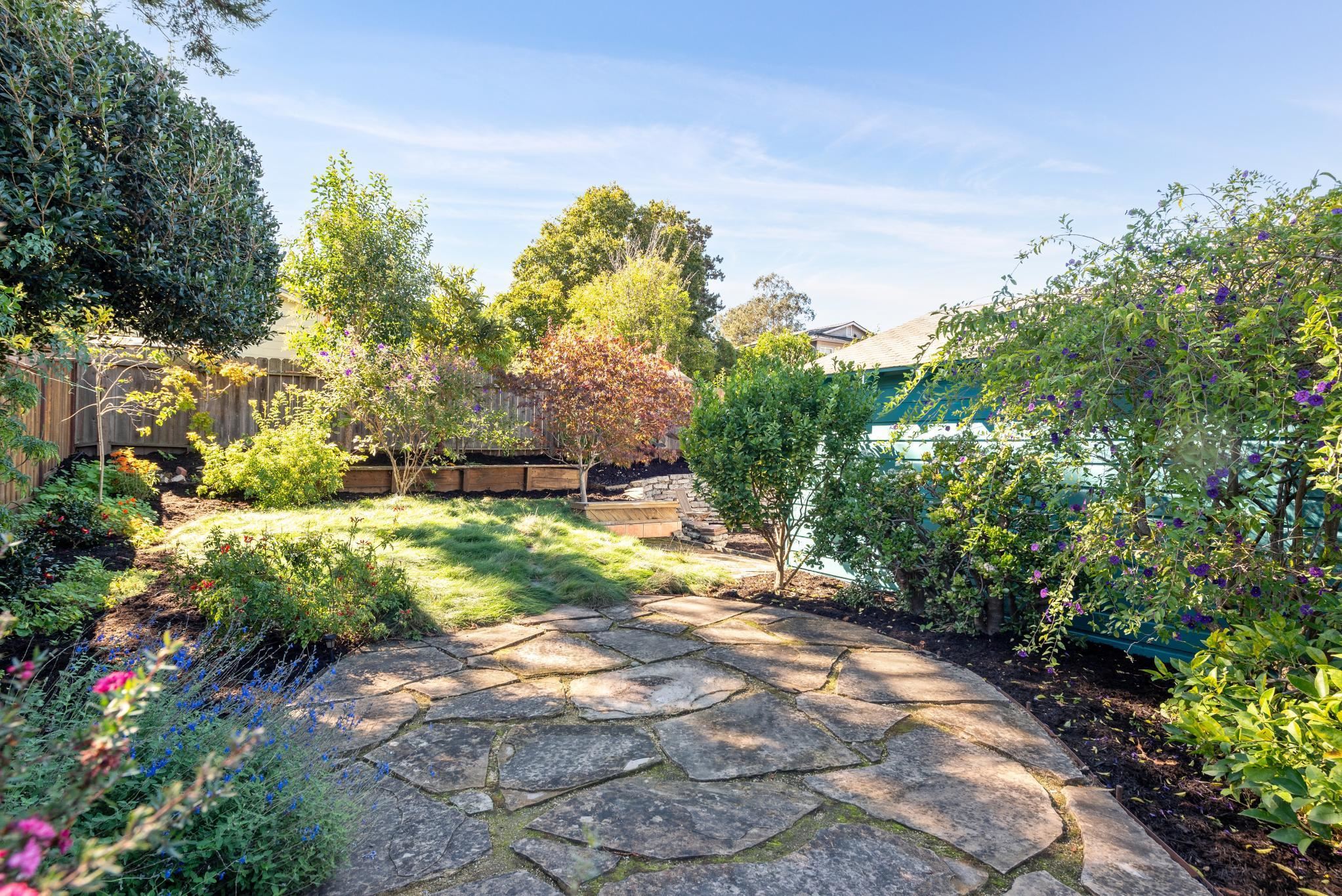 Detail Gallery Image 35 of 40 For 7607 Valentine St, Oakland,  CA 94605 - 2 Beds | 1/1 Baths