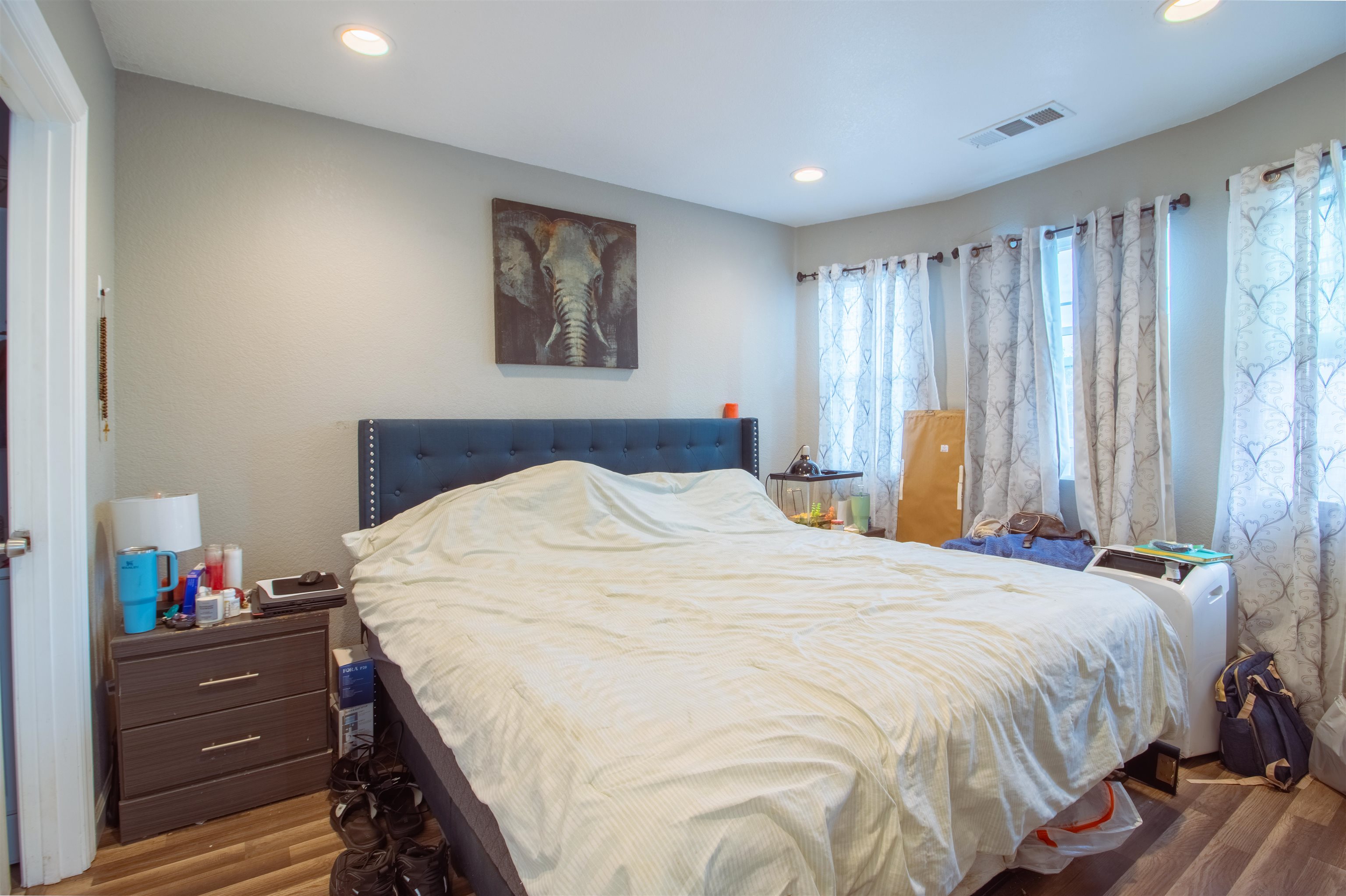 Detail Gallery Image 9 of 15 For 653 2nd St, Richmond,  CA 94801 - 4 Beds | 3 Baths