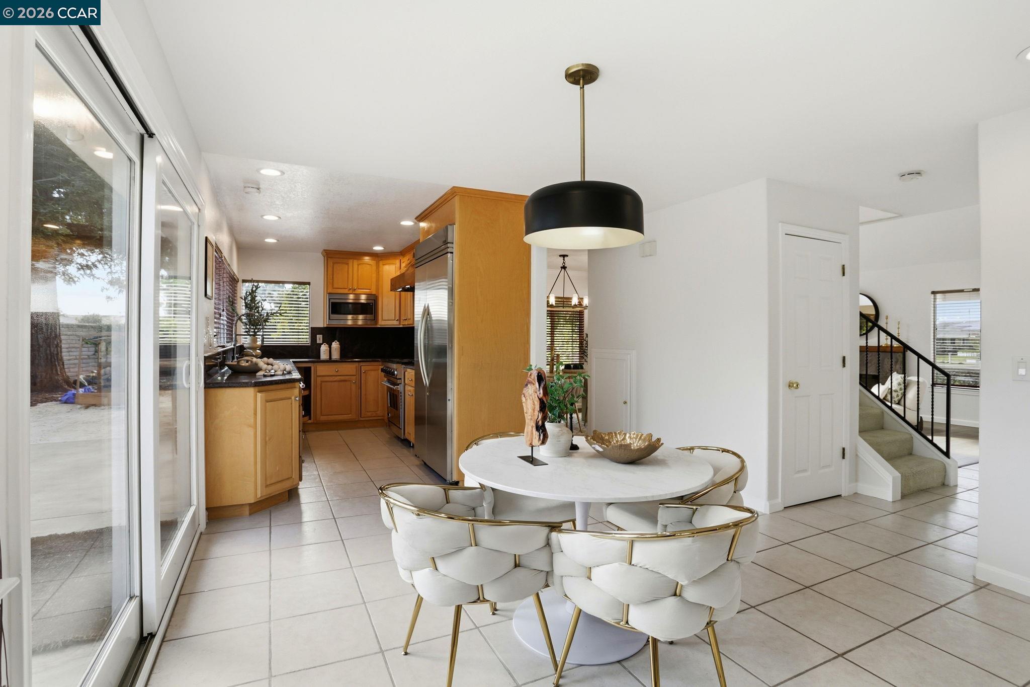 Detail Gallery Image 10 of 28 For 8106 Pebble Beach Ave, Newark,  CA 94560 - 3 Beds | 2/1 Baths