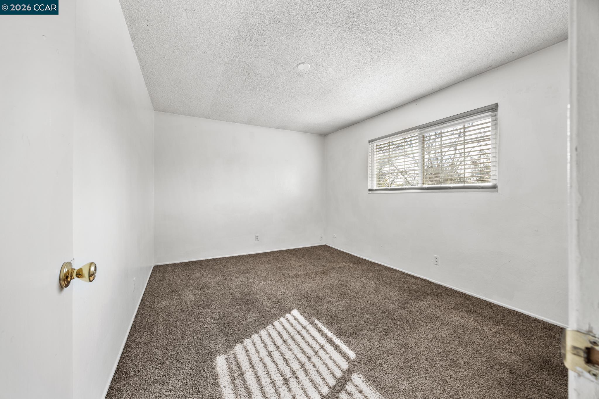 Photo #12: 41121901 Listing: Photo #12