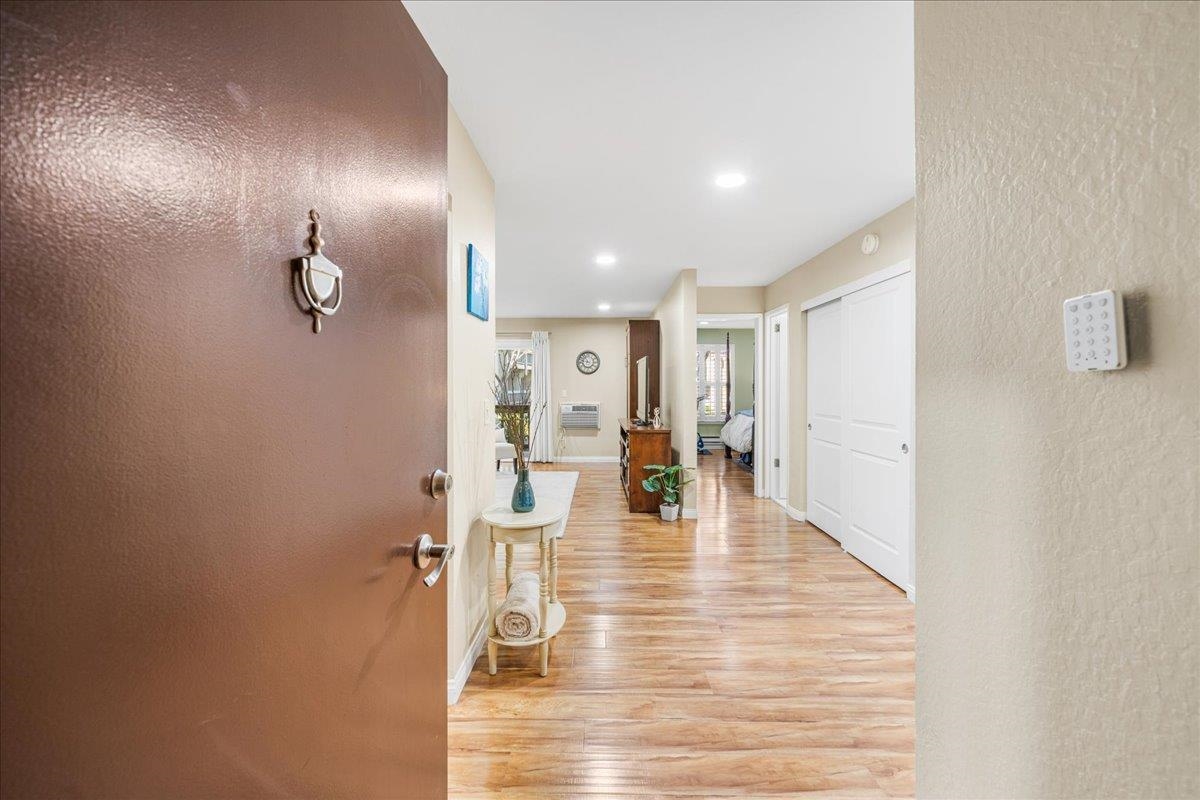 Photo #17: 41121902 Listing: Photo #17