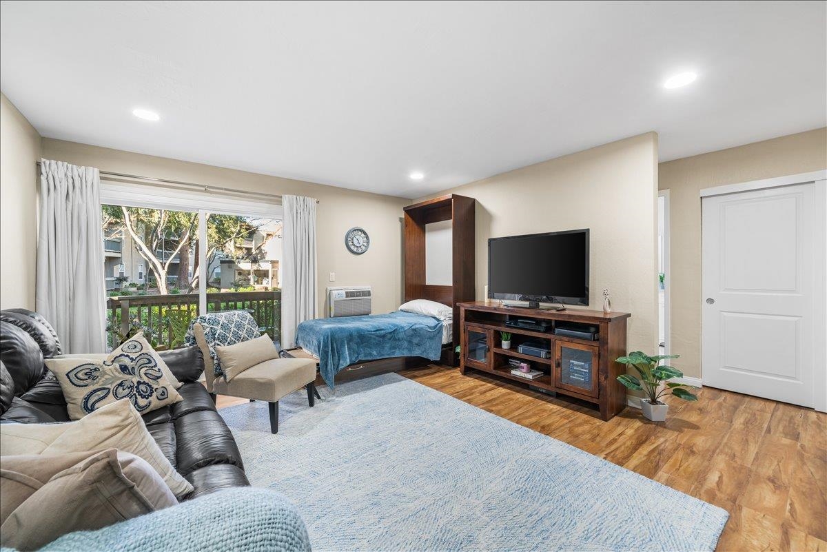 Photo #8: 41121902 Listing: Photo #8