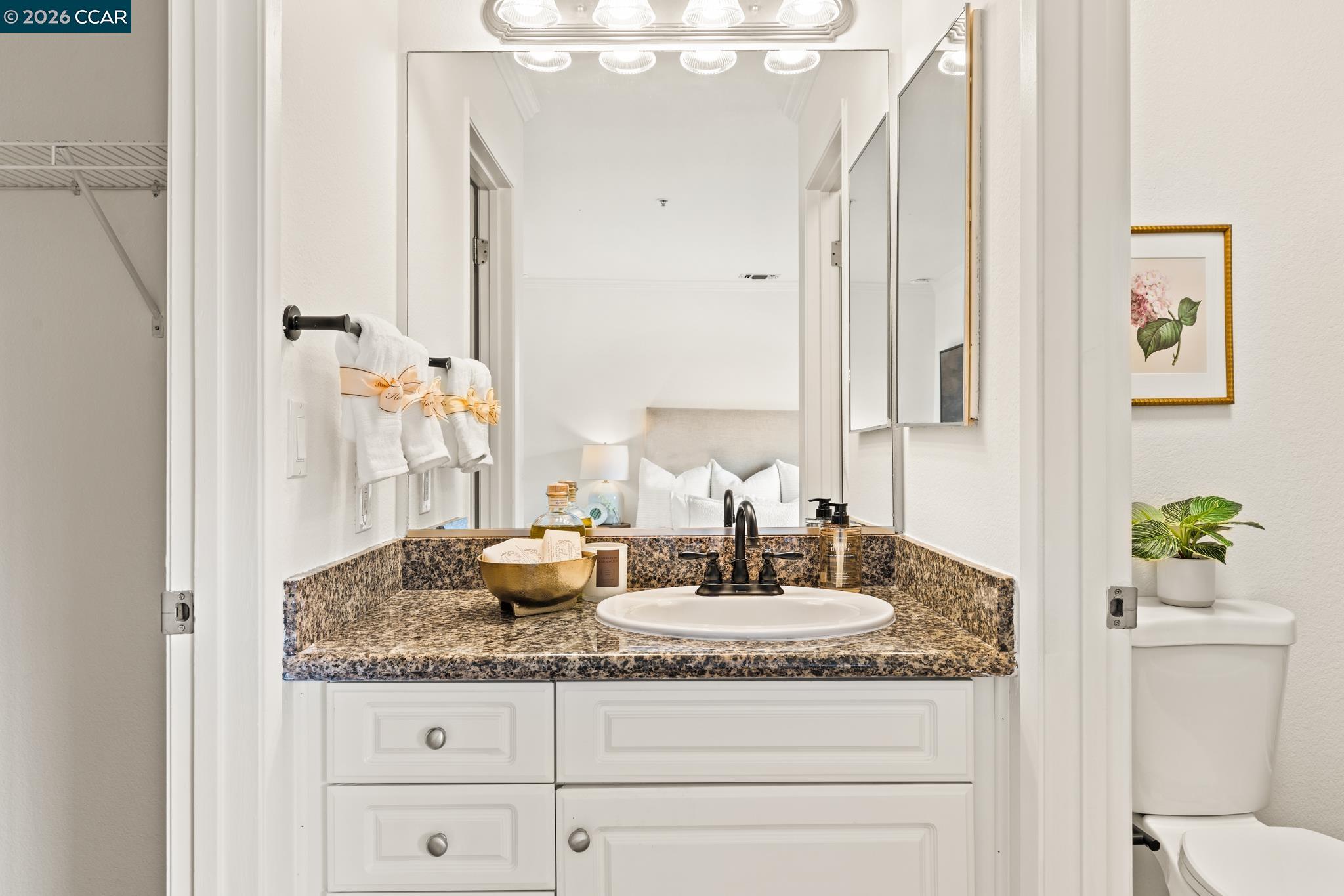 Photo #15: 41121910 Listing: Photo #15