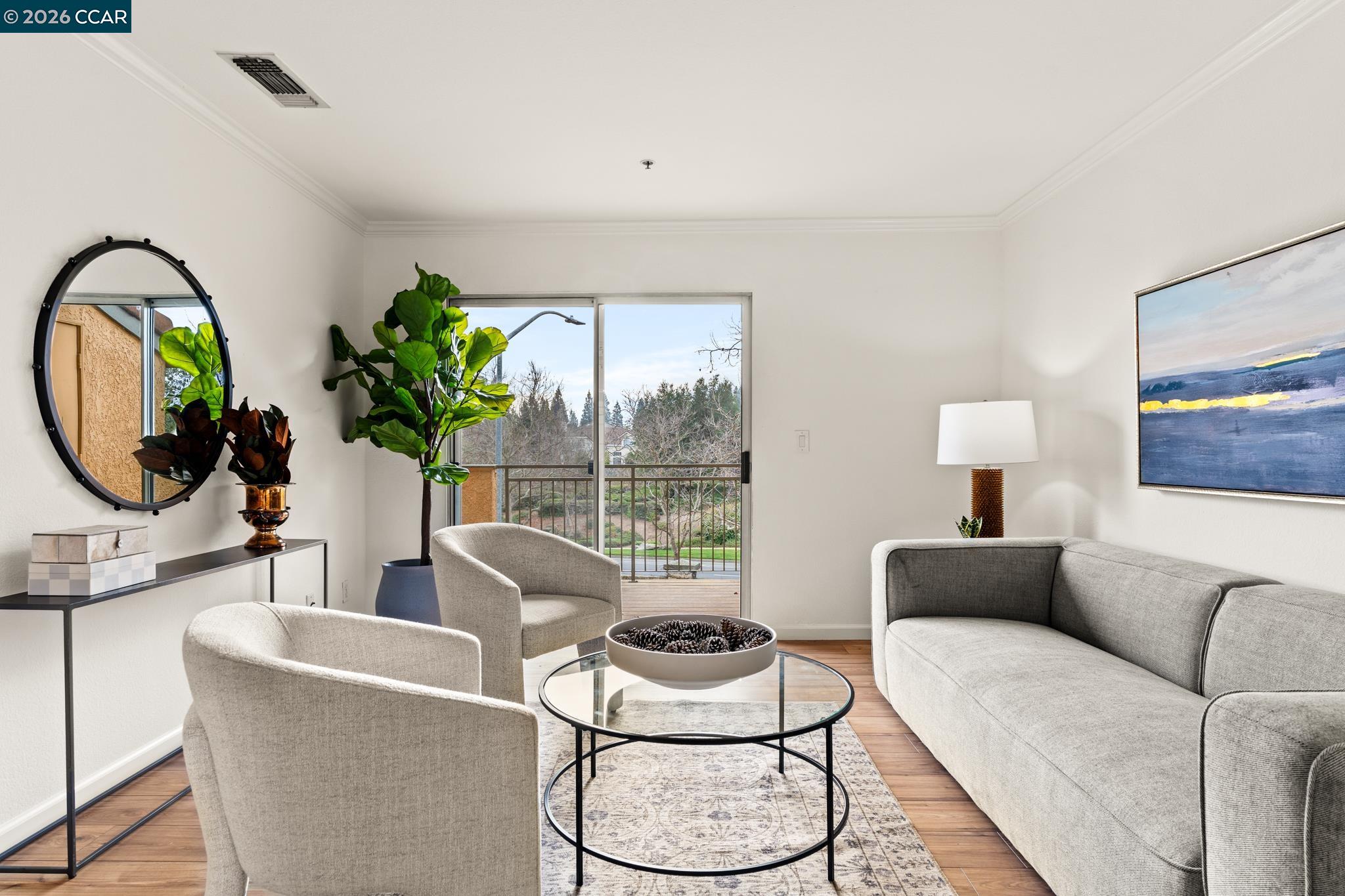 Photo #3: 41121910 Listing: Photo #3