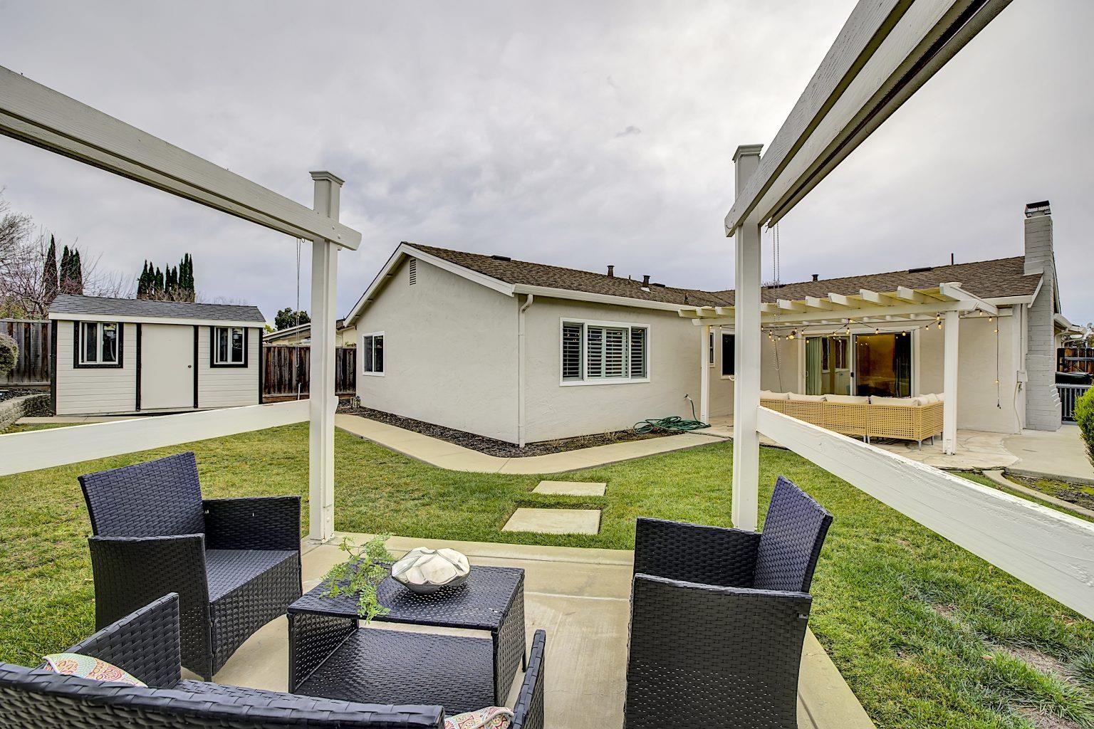 Detail Gallery Image 30 of 38 For 632 Carla Street, Livermore,  CA 94550 - 4 Beds | 2 Baths