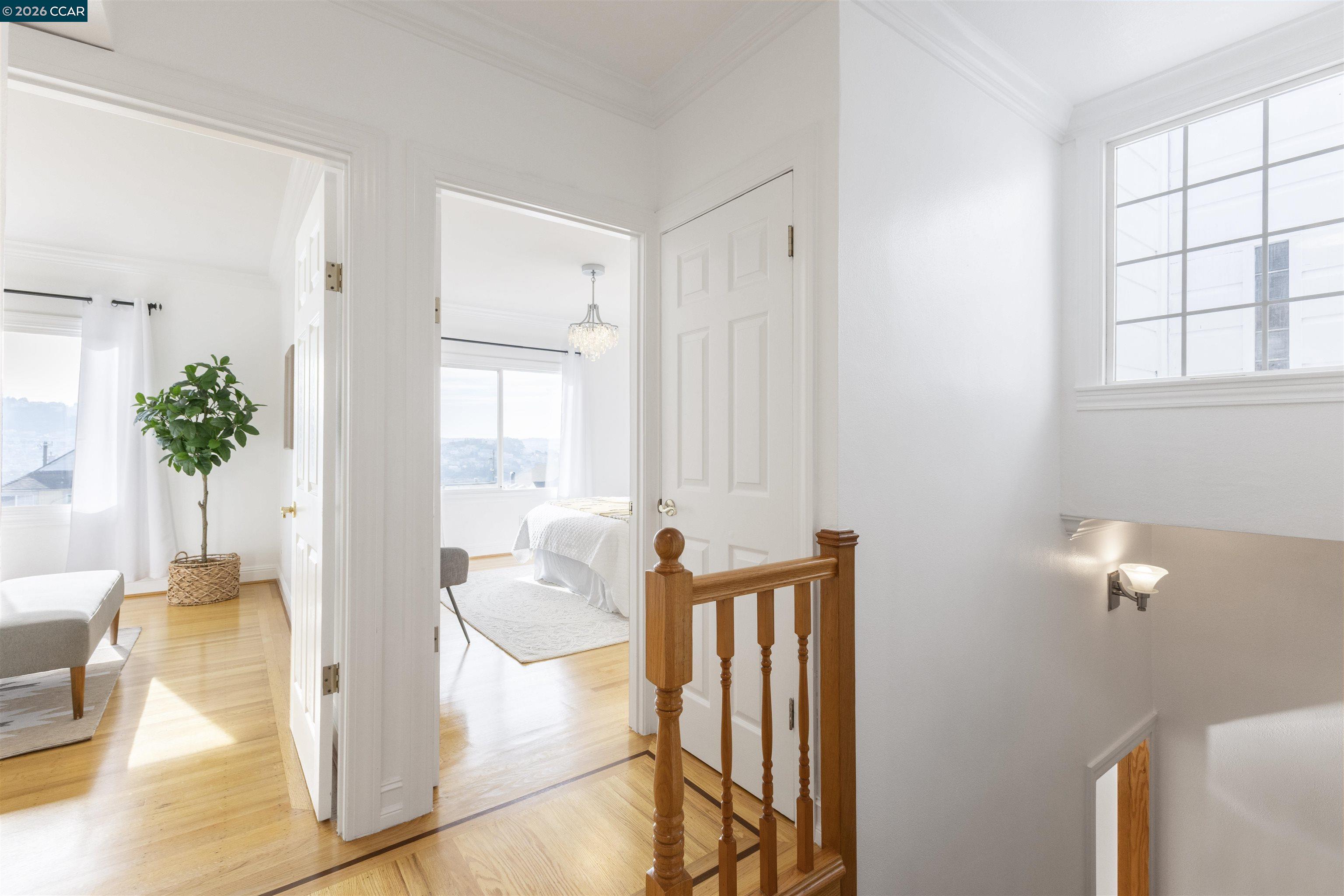 Detail Gallery Image 13 of 40 For 719 Lakeview Ave, San Francisco,  CA 94112 - 3 Beds | 2 Baths