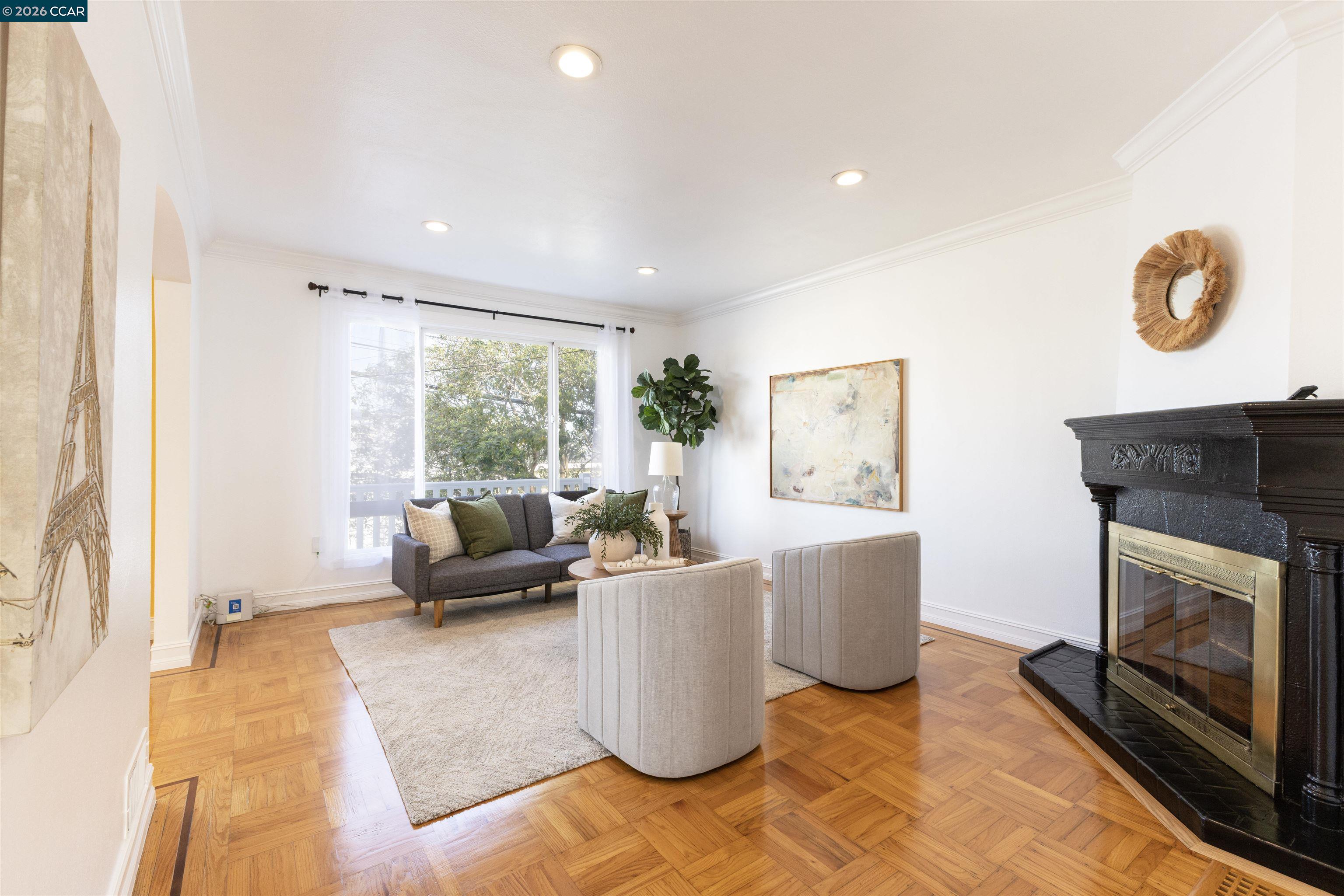 Detail Gallery Image 21 of 40 For 719 Lakeview Ave, San Francisco,  CA 94112 - 3 Beds | 2 Baths