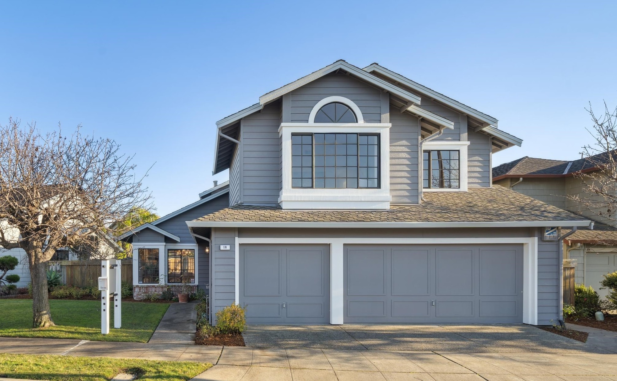 Front Image Thumbnail for BE41121914