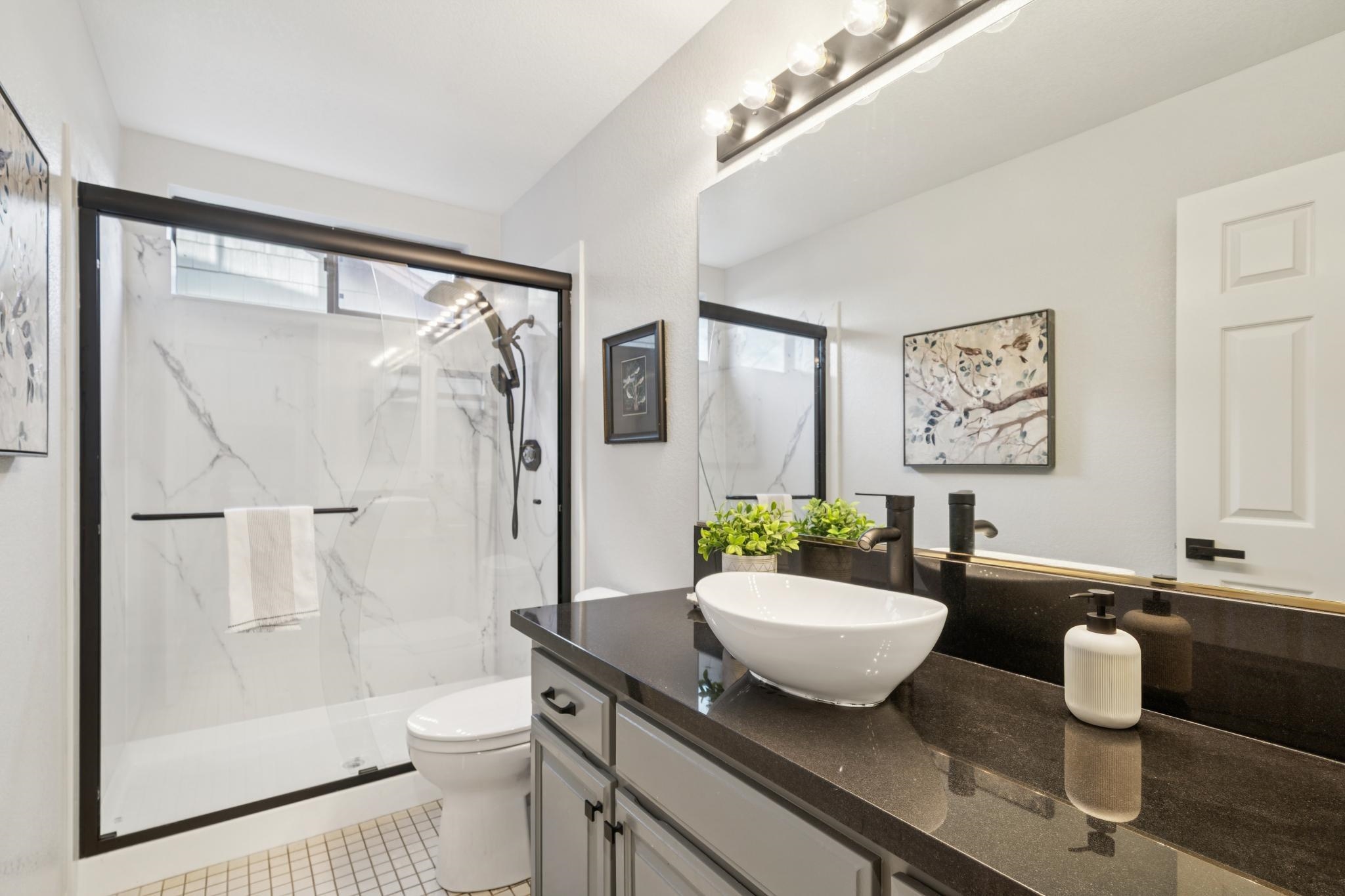 Detail Gallery Image 28 of 59 For 18 Applegate Way, Alameda,  CA 94502 - 5 Beds | 3 Baths