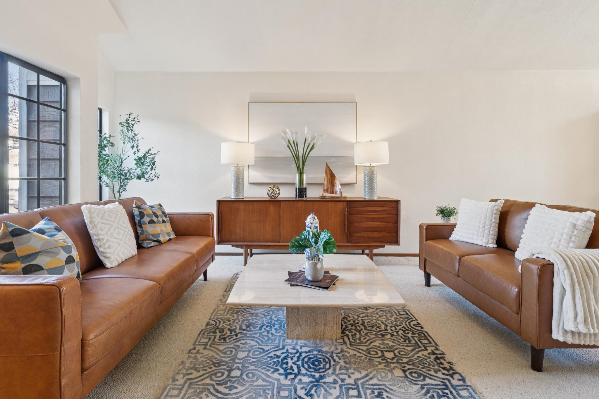 Detail Gallery Image 6 of 59 For 18 Applegate Way, Alameda,  CA 94502 - 5 Beds | 3 Baths