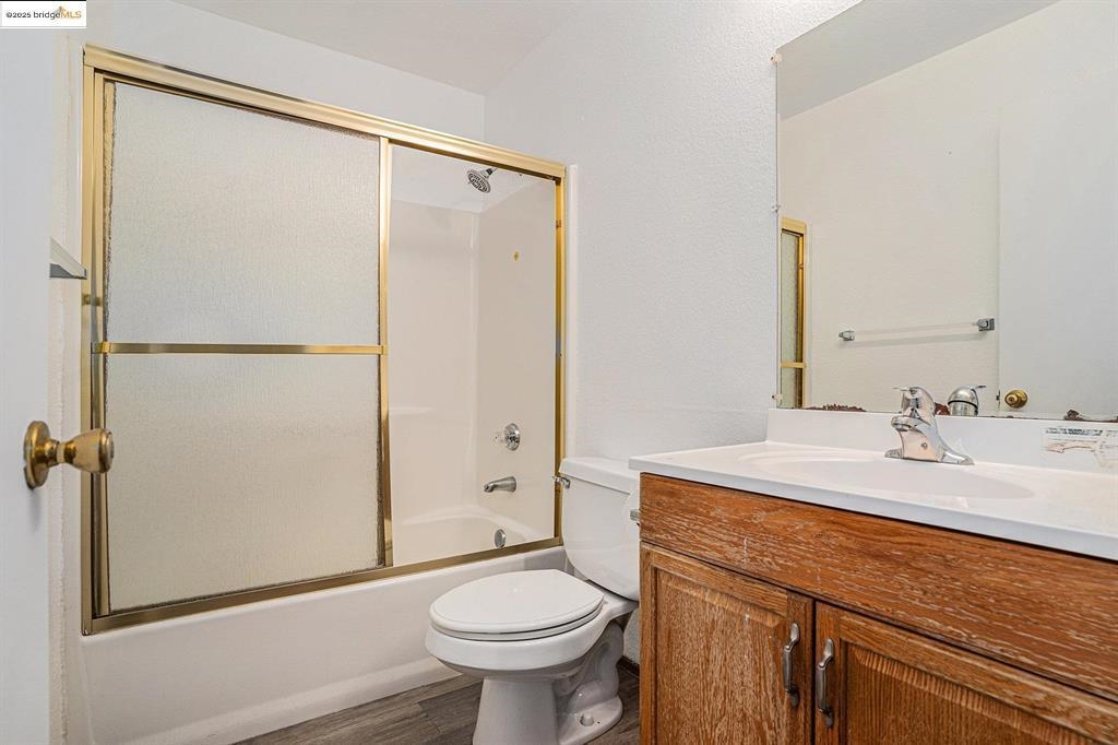 Photo #8: 41121915 Listing: Photo #8