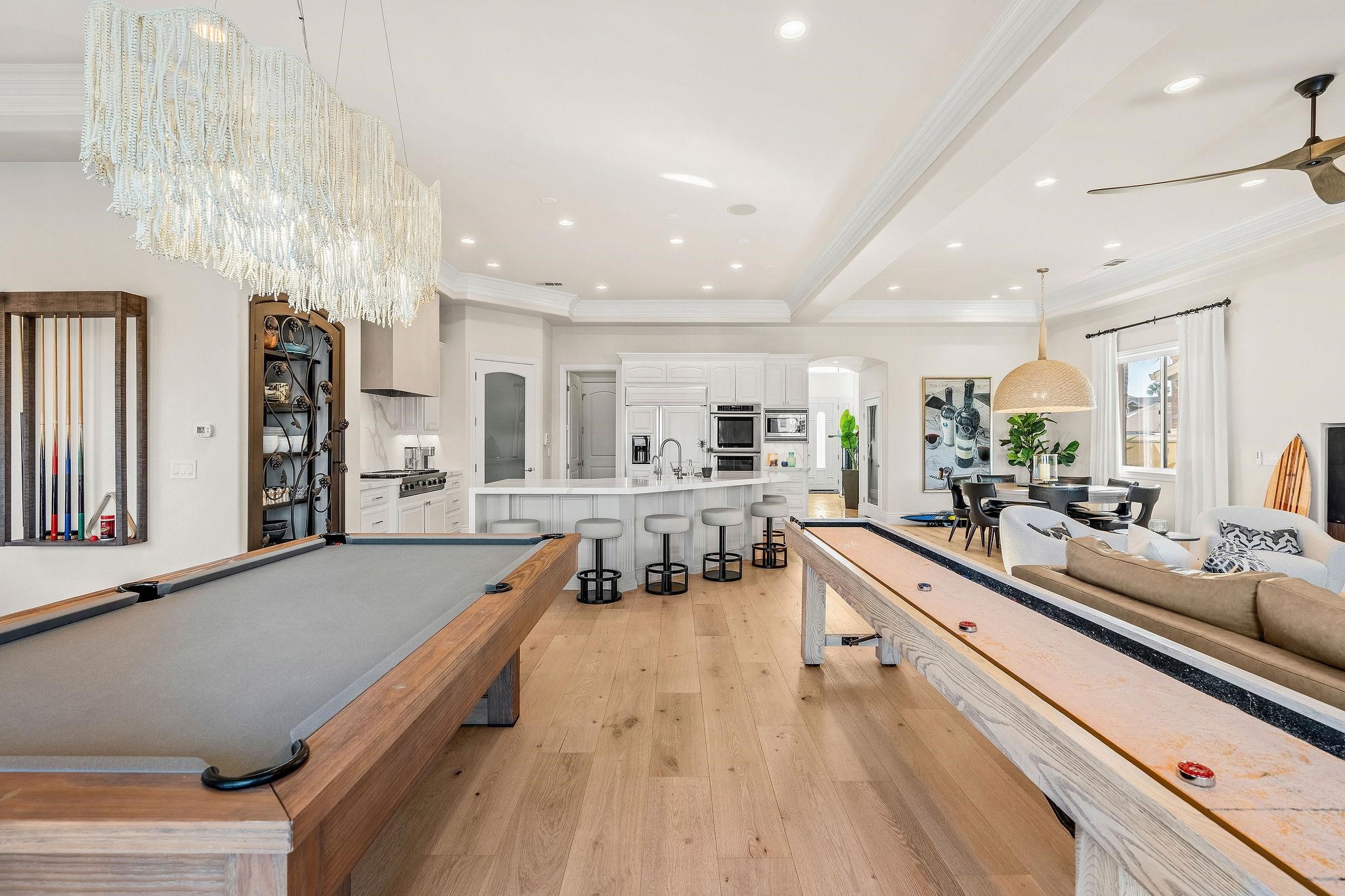 Detail Gallery Image 12 of 48 For 5055 Cabrillo Pt, Discovery Bay,  CA 94505 - 5 Beds | 5/1 Baths