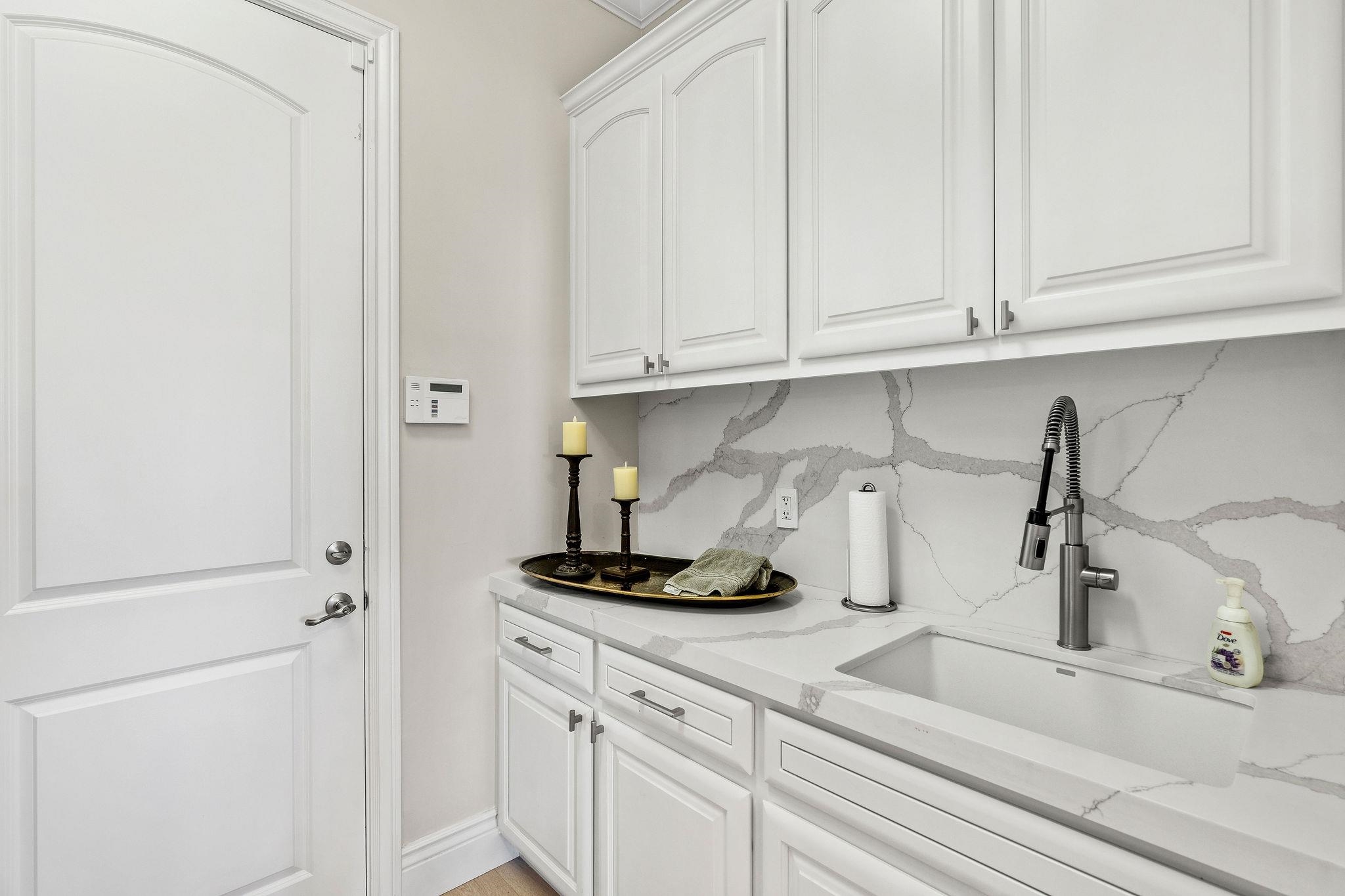 Detail Gallery Image 16 of 48 For 5055 Cabrillo Pt, Discovery Bay,  CA 94505 - 5 Beds | 5/1 Baths