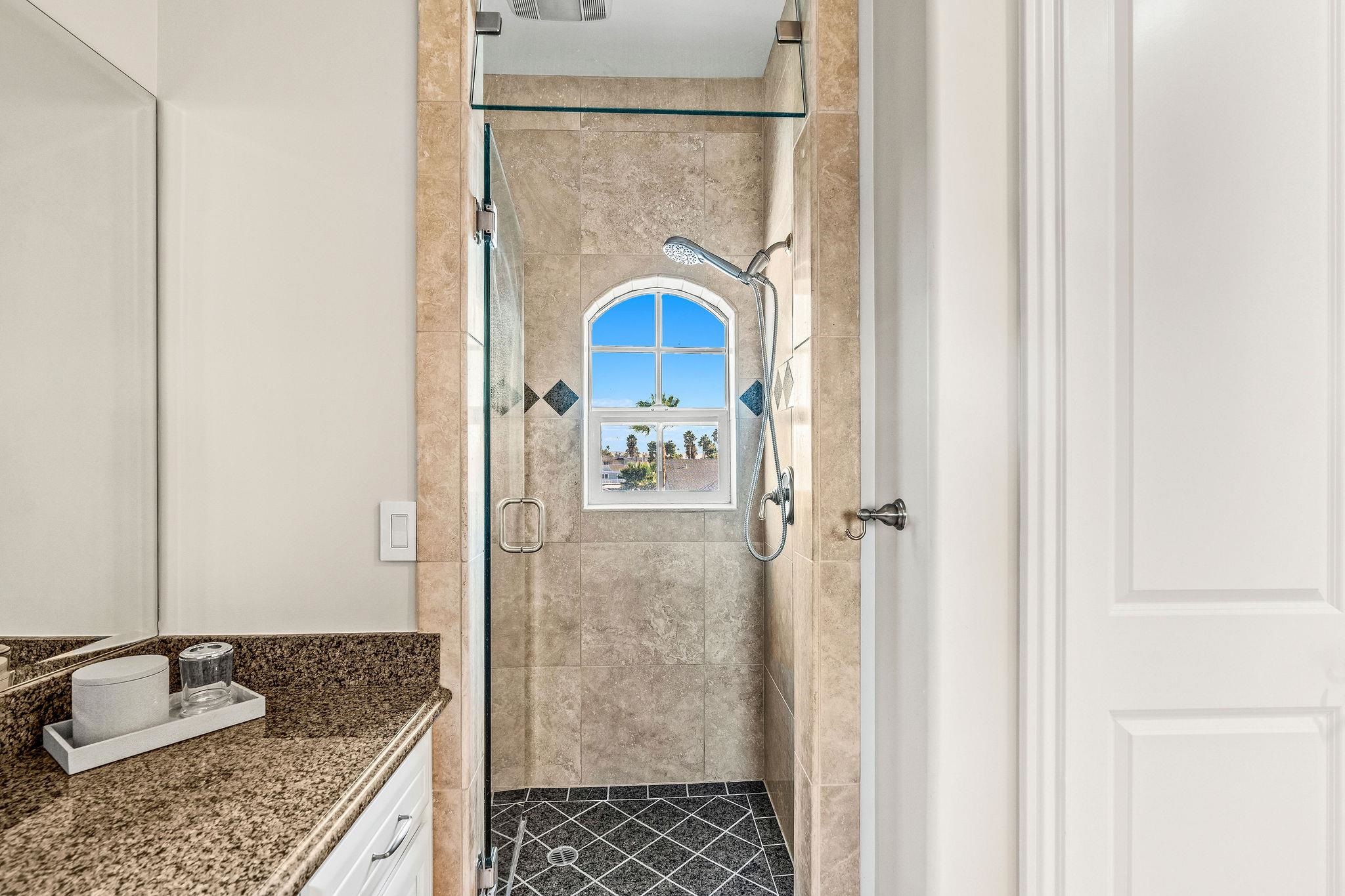 Detail Gallery Image 22 of 48 For 5055 Cabrillo Pt, Discovery Bay,  CA 94505 - 5 Beds | 5/1 Baths