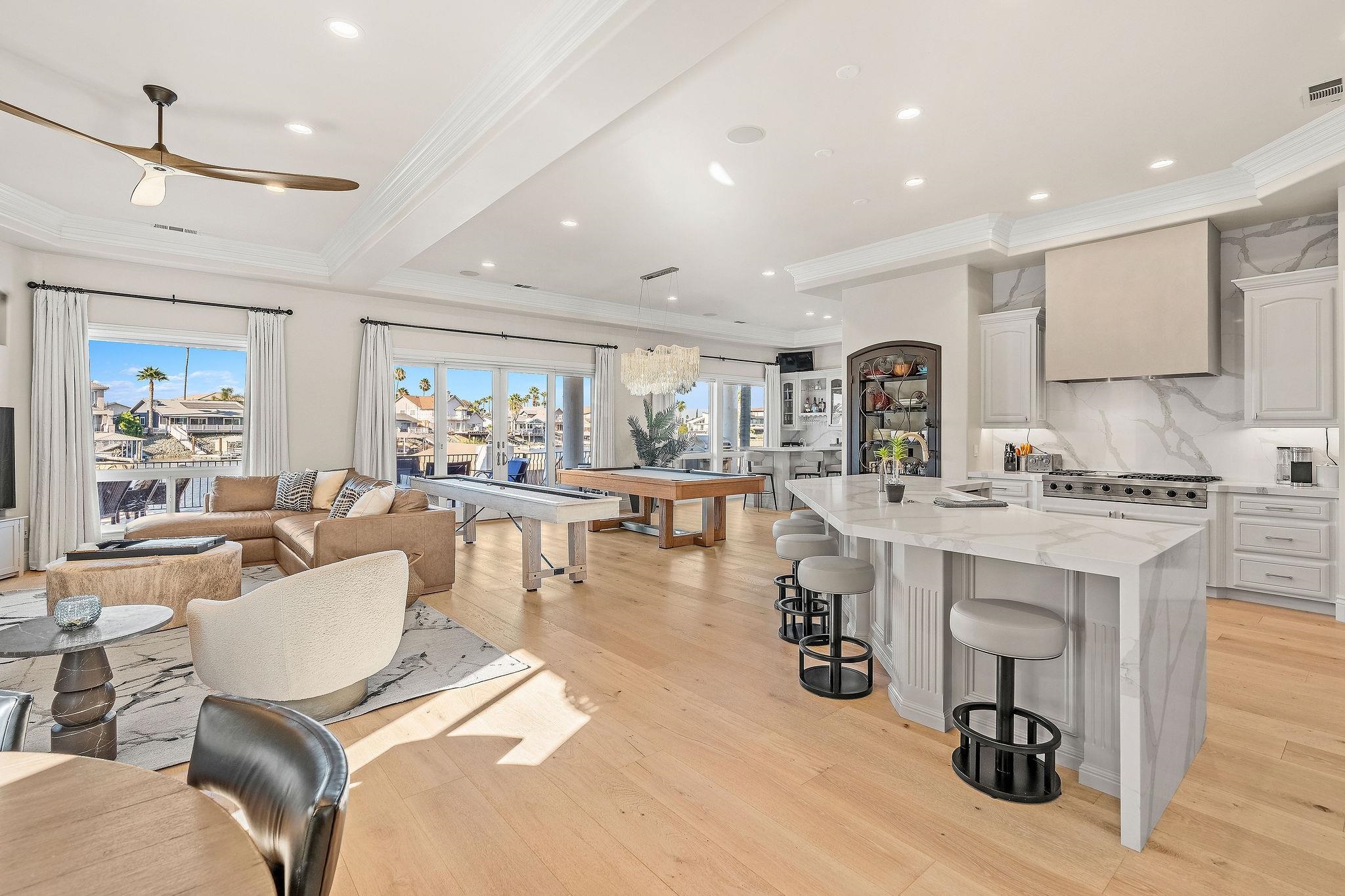 Detail Gallery Image 6 of 48 For 5055 Cabrillo Pt, Discovery Bay,  CA 94505 - 5 Beds | 5/1 Baths