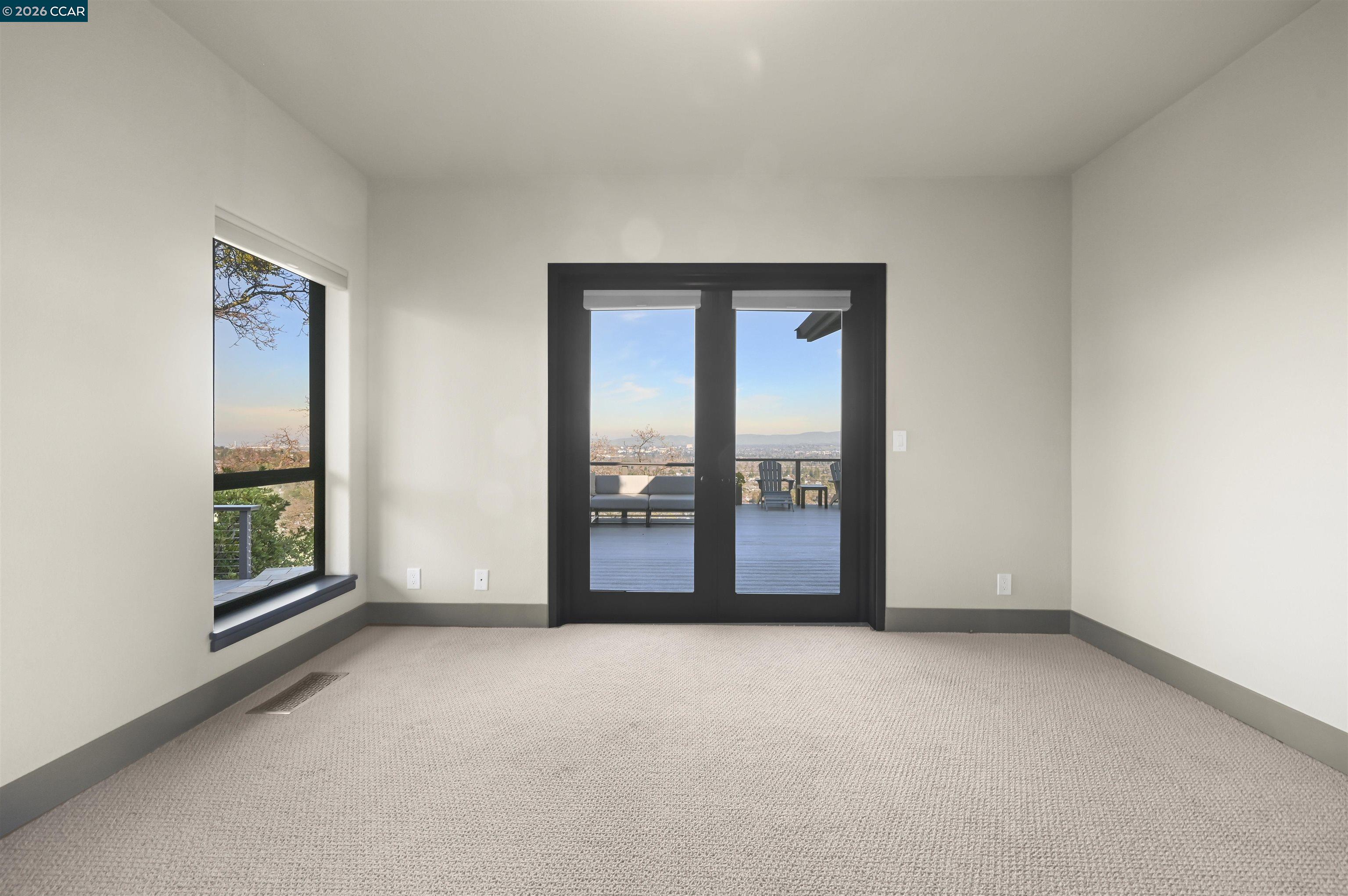 Detail Gallery Image 36 of 47 For 3284 Surmont Dr, Lafayette,  CA 94549 - 4 Beds | 3/1 Baths