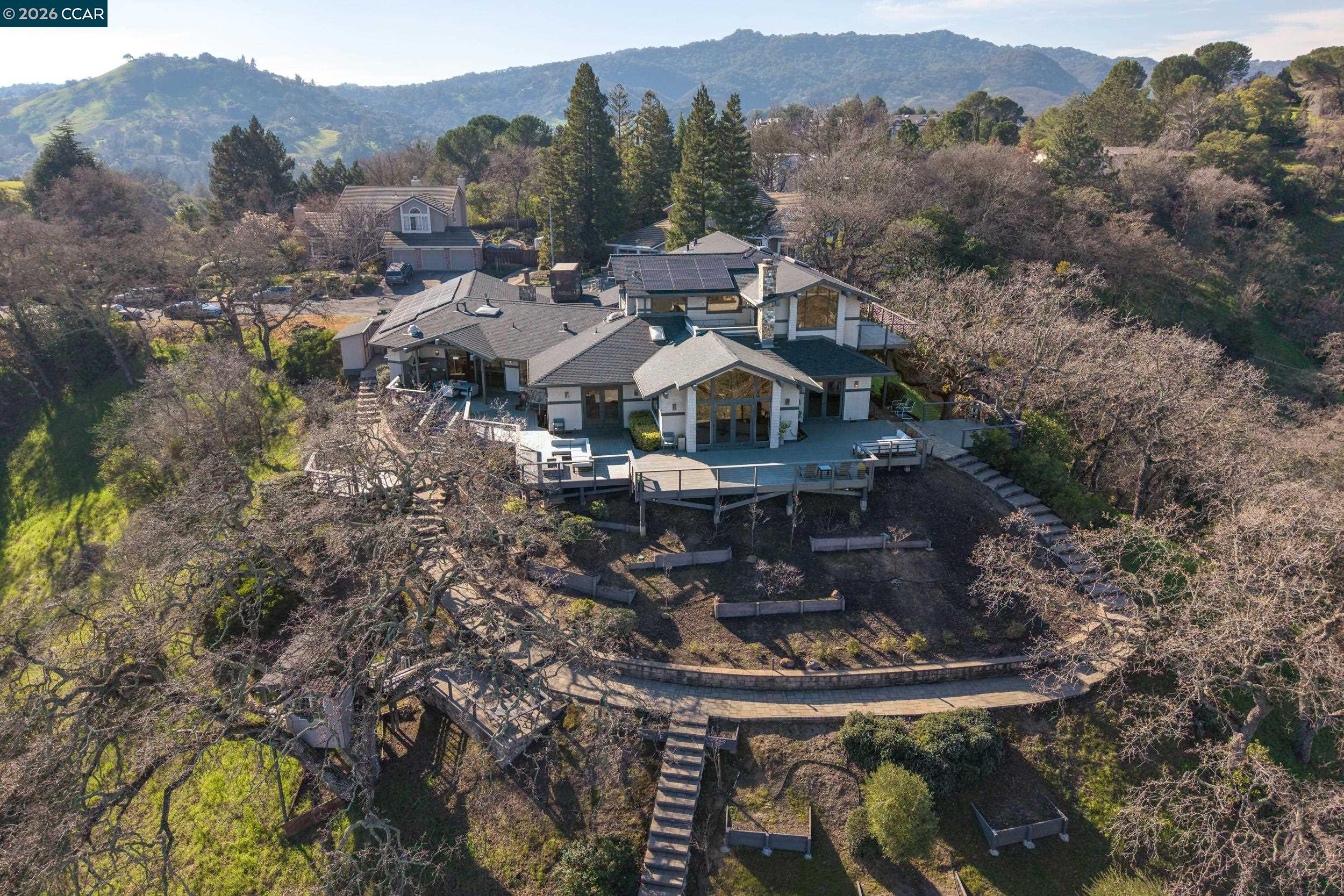 Detail Gallery Image 44 of 47 For 3284 Surmont Dr, Lafayette,  CA 94549 - 4 Beds | 3/1 Baths