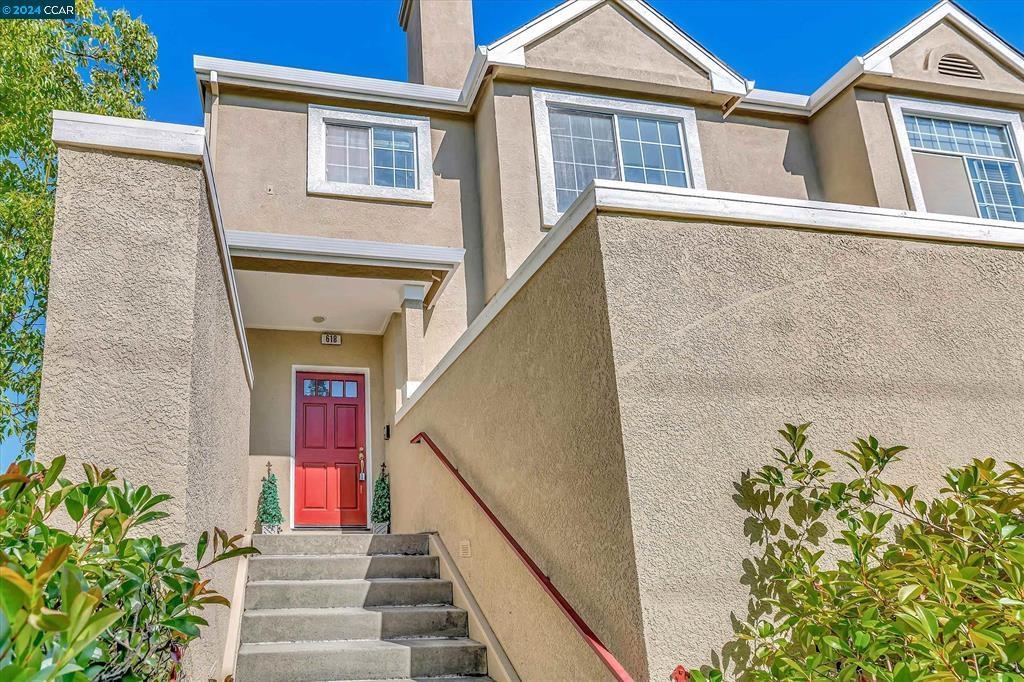 Detail Gallery Image 2 of 57 For 618 Palomino Dr, Pleasanton,  CA 94566 - 3 Beds | 2/1 Baths
