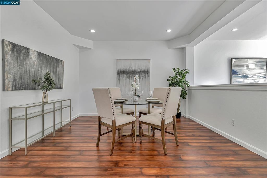 Detail Gallery Image 14 of 57 For 618 Palomino Dr, Pleasanton,  CA 94566 - 3 Beds | 2/1 Baths