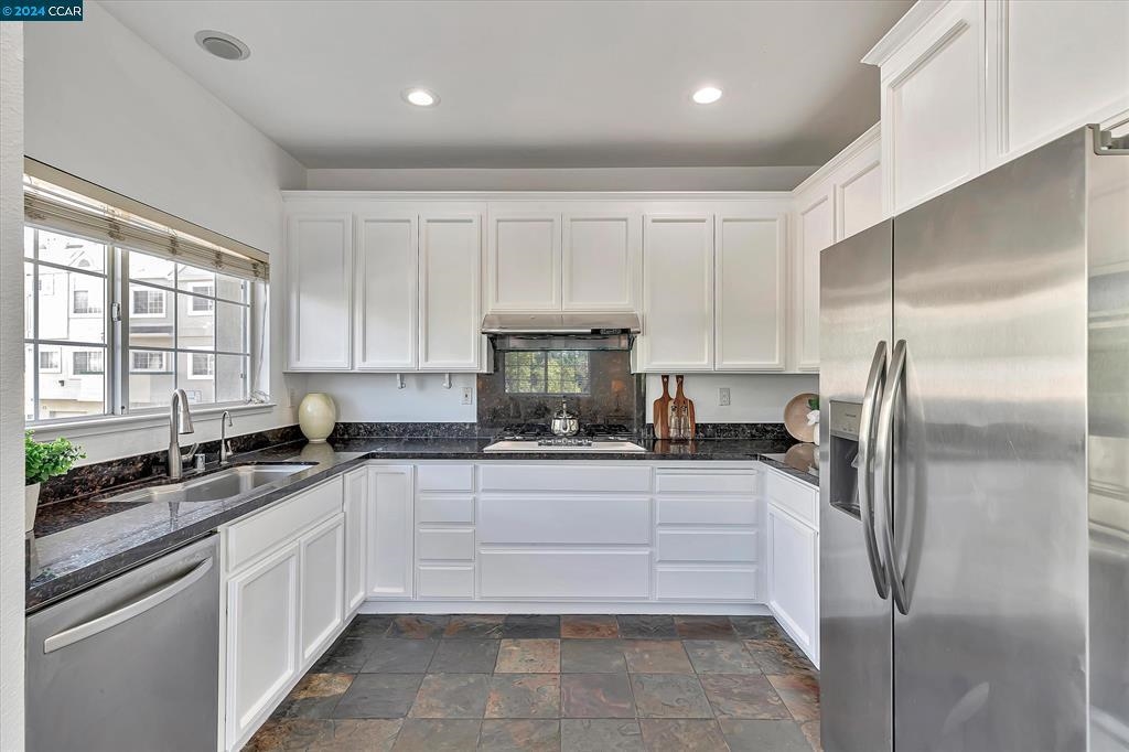 Detail Gallery Image 22 of 57 For 618 Palomino Dr, Pleasanton,  CA 94566 - 3 Beds | 2/1 Baths