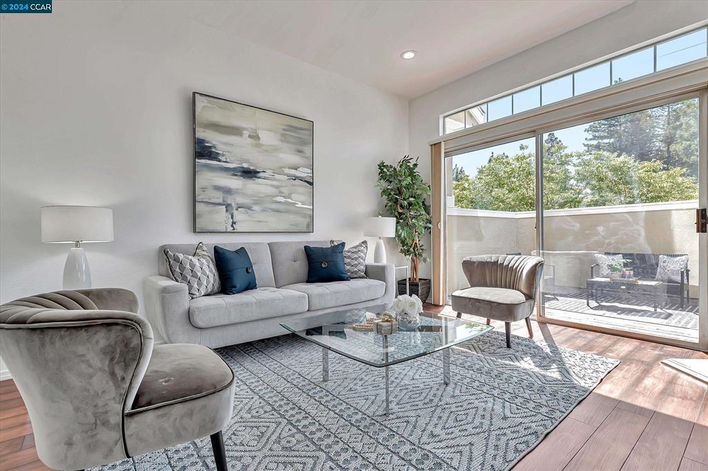 Detail Gallery Image 7 of 57 For 618 Palomino Dr, Pleasanton,  CA 94566 - 3 Beds | 2/1 Baths