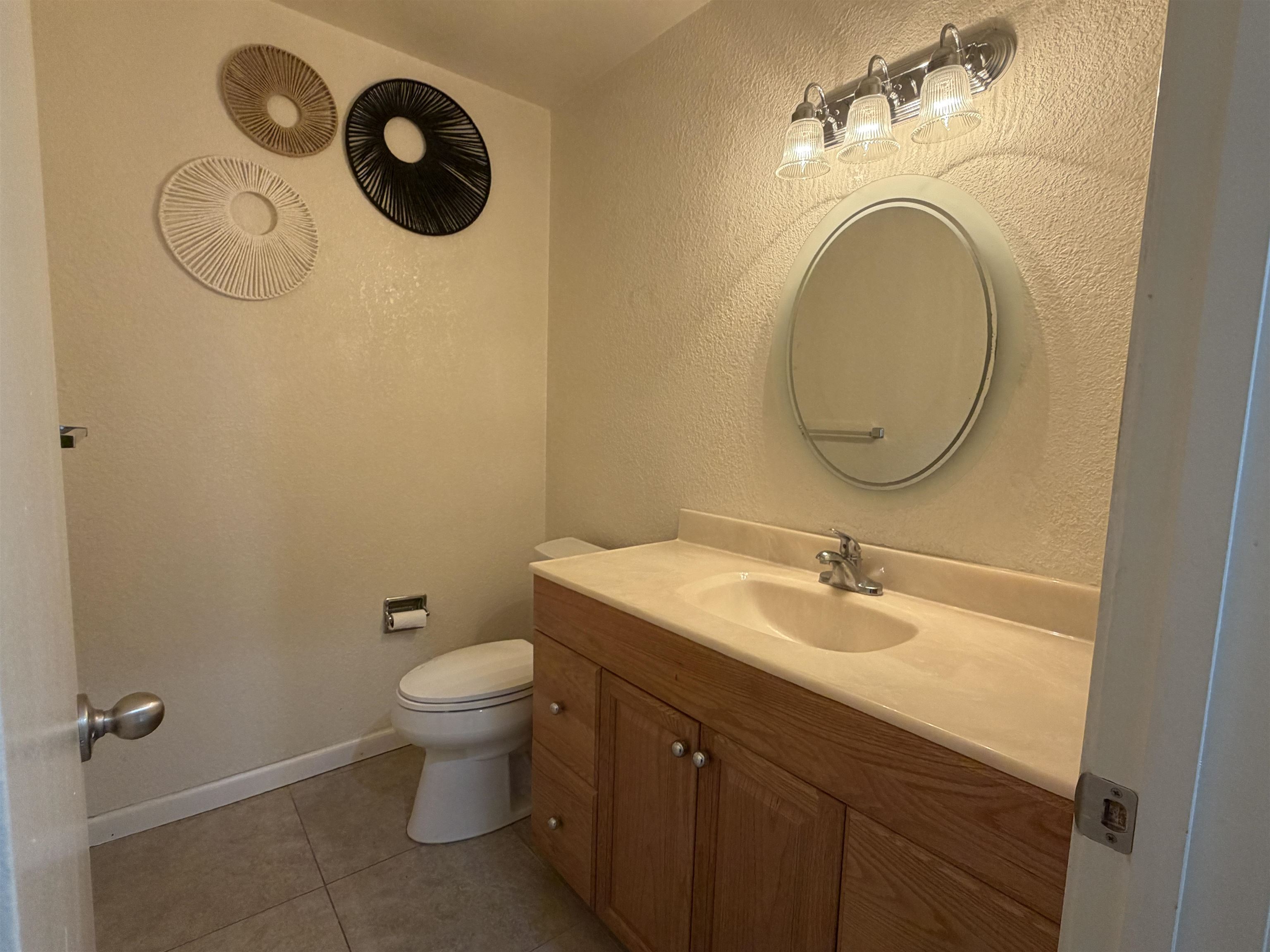 Detail Gallery Image 21 of 30 For 5143 Oakdale Ct, Pleasanton,  CA 94588 - 3 Beds | 2/1 Baths