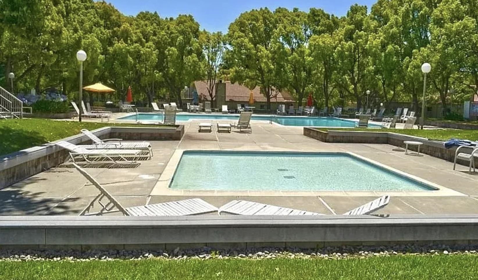 Detail Gallery Image 27 of 30 For 5143 Oakdale Ct, Pleasanton,  CA 94588 - 3 Beds | 2/1 Baths