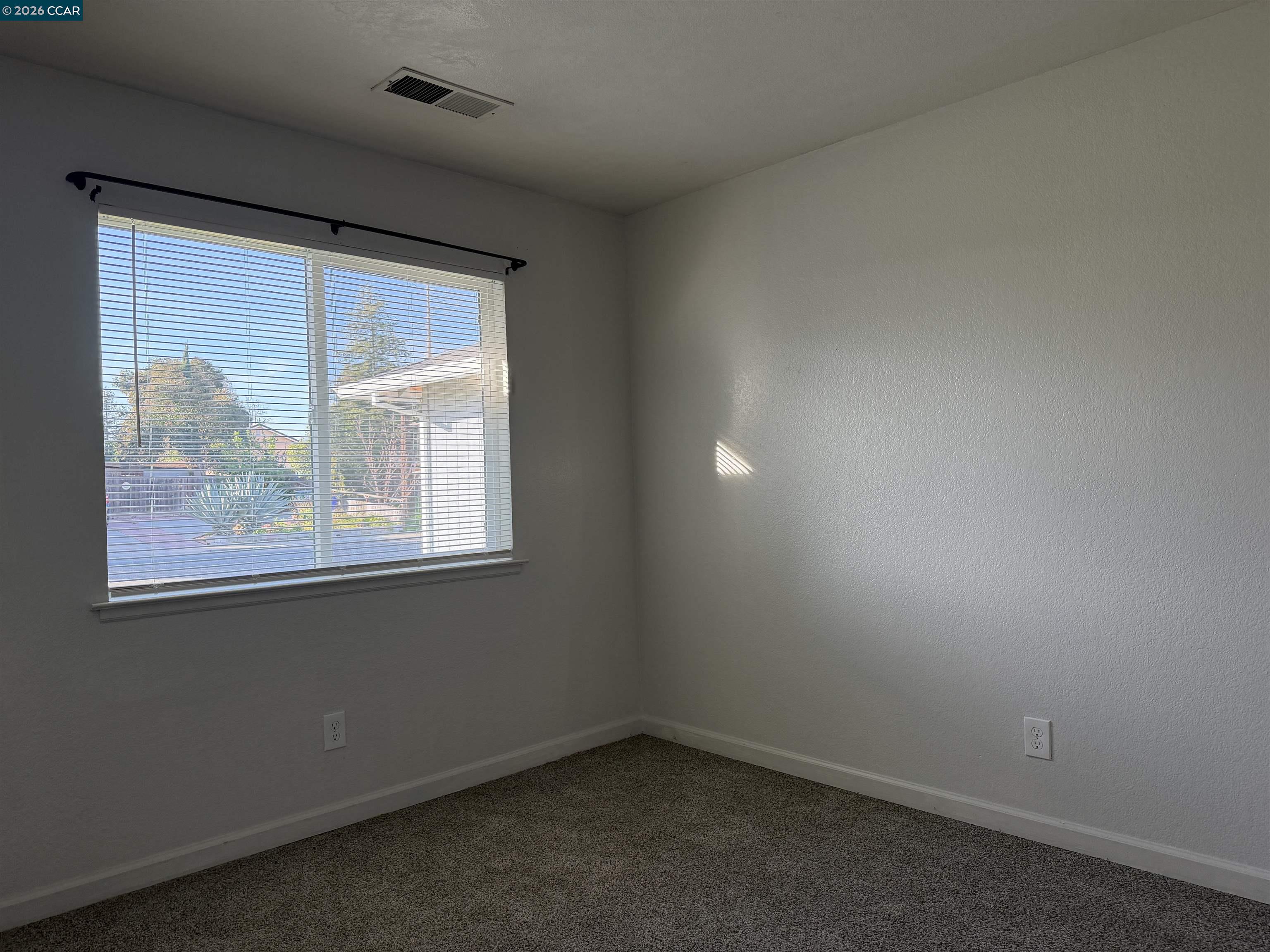Detail Gallery Image 10 of 15 For 2510 Peppertree Dr, Merced,  CA 95348 - 3 Beds | 2 Baths