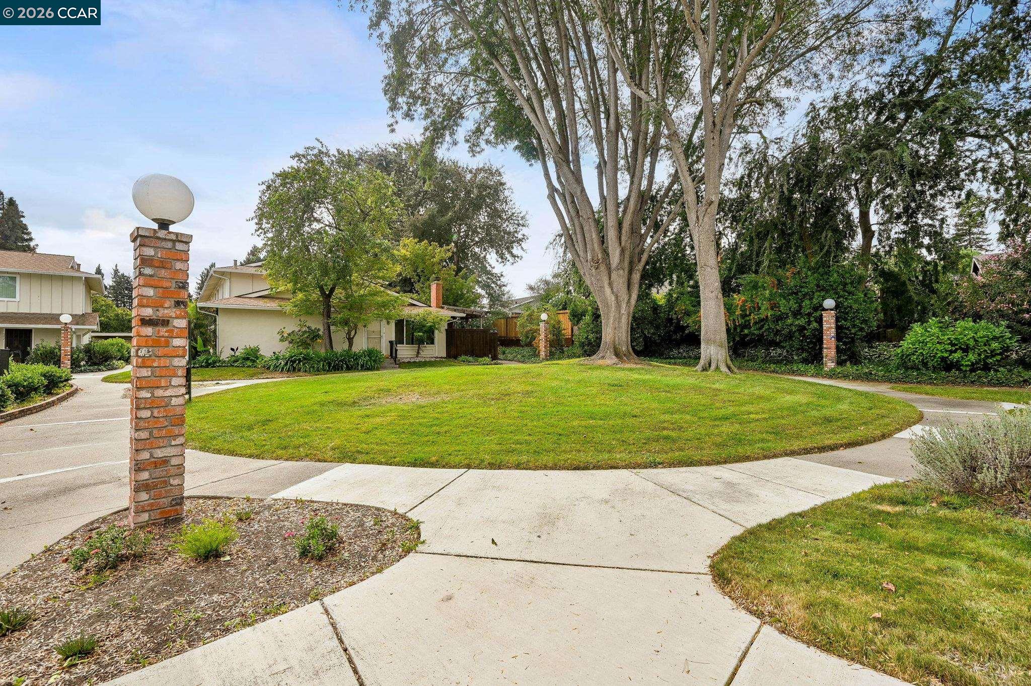 Detail Gallery Image 25 of 28 For 412 Carrillo Ct., San Ramon,  CA 94583 - 2 Beds | 1 Baths