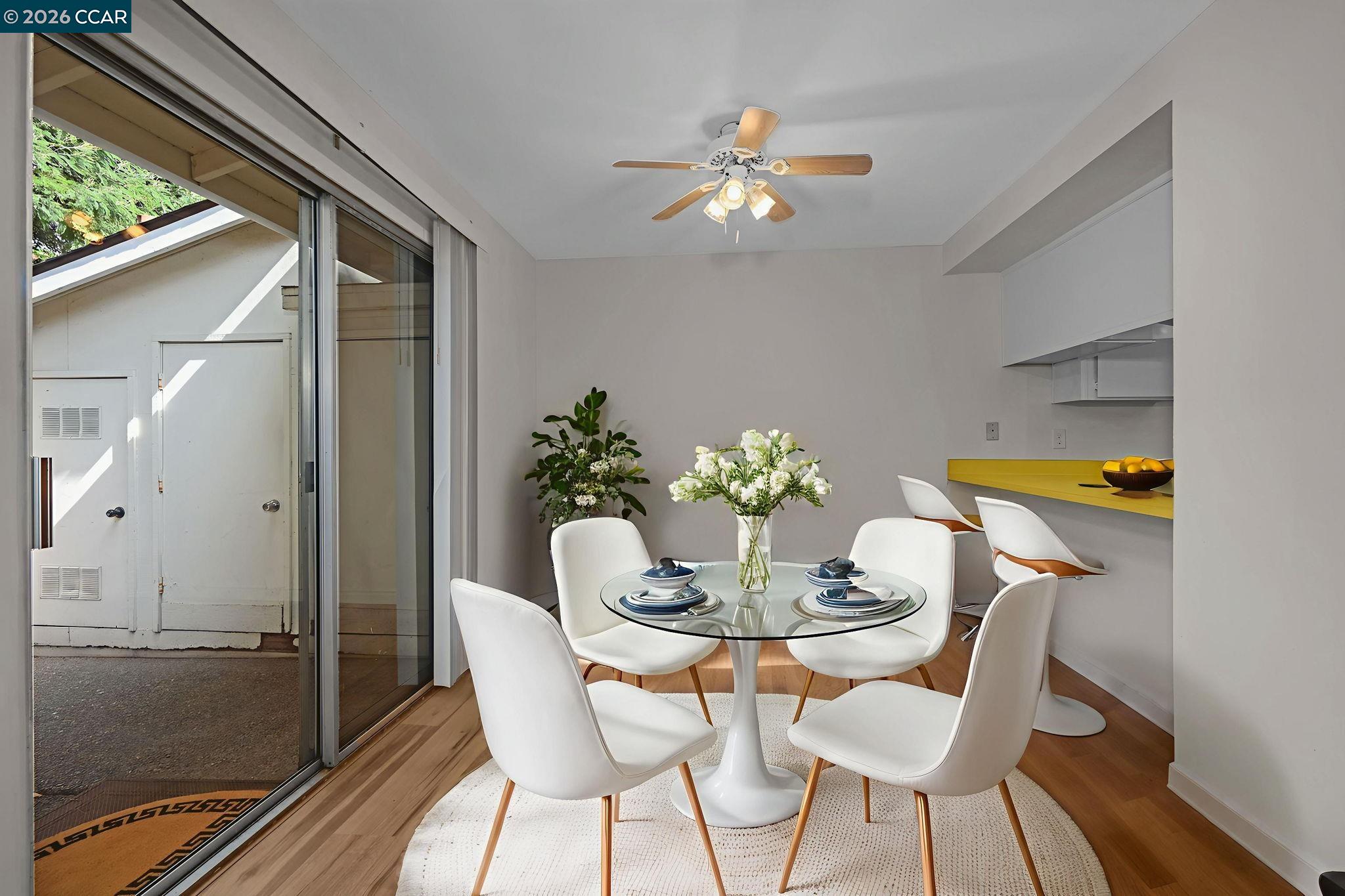 Detail Gallery Image 9 of 28 For 412 Carrillo Ct., San Ramon,  CA 94583 - 2 Beds | 1 Baths