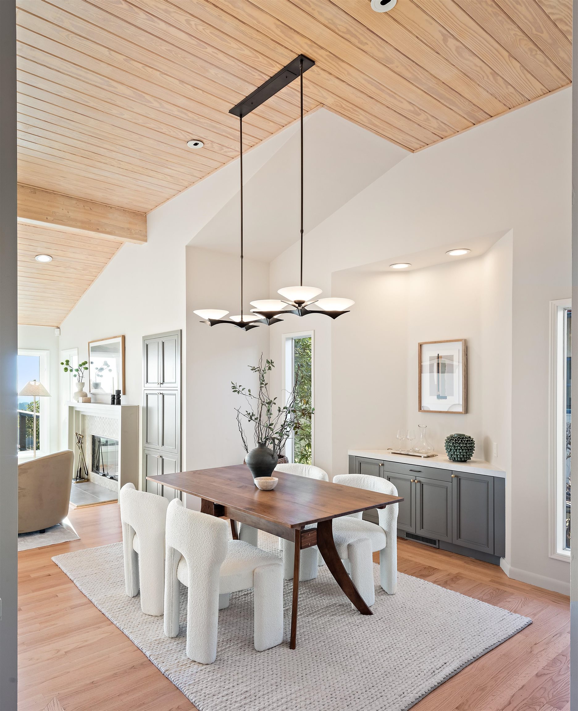 Detail Gallery Image 28 of 60 For 6189 Contra Costa Road, Oakland,  CA 94618 - 5 Beds | 4/1 Baths