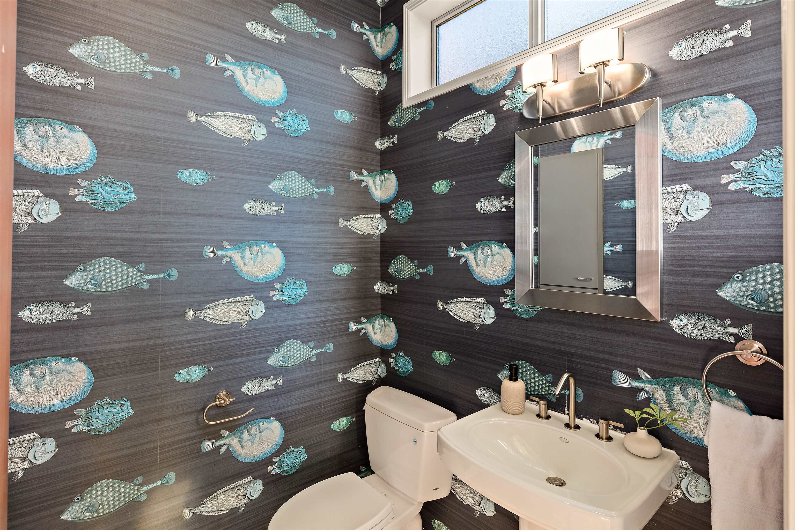 Detail Gallery Image 29 of 60 For 6189 Contra Costa Road, Oakland,  CA 94618 - 5 Beds | 4/1 Baths