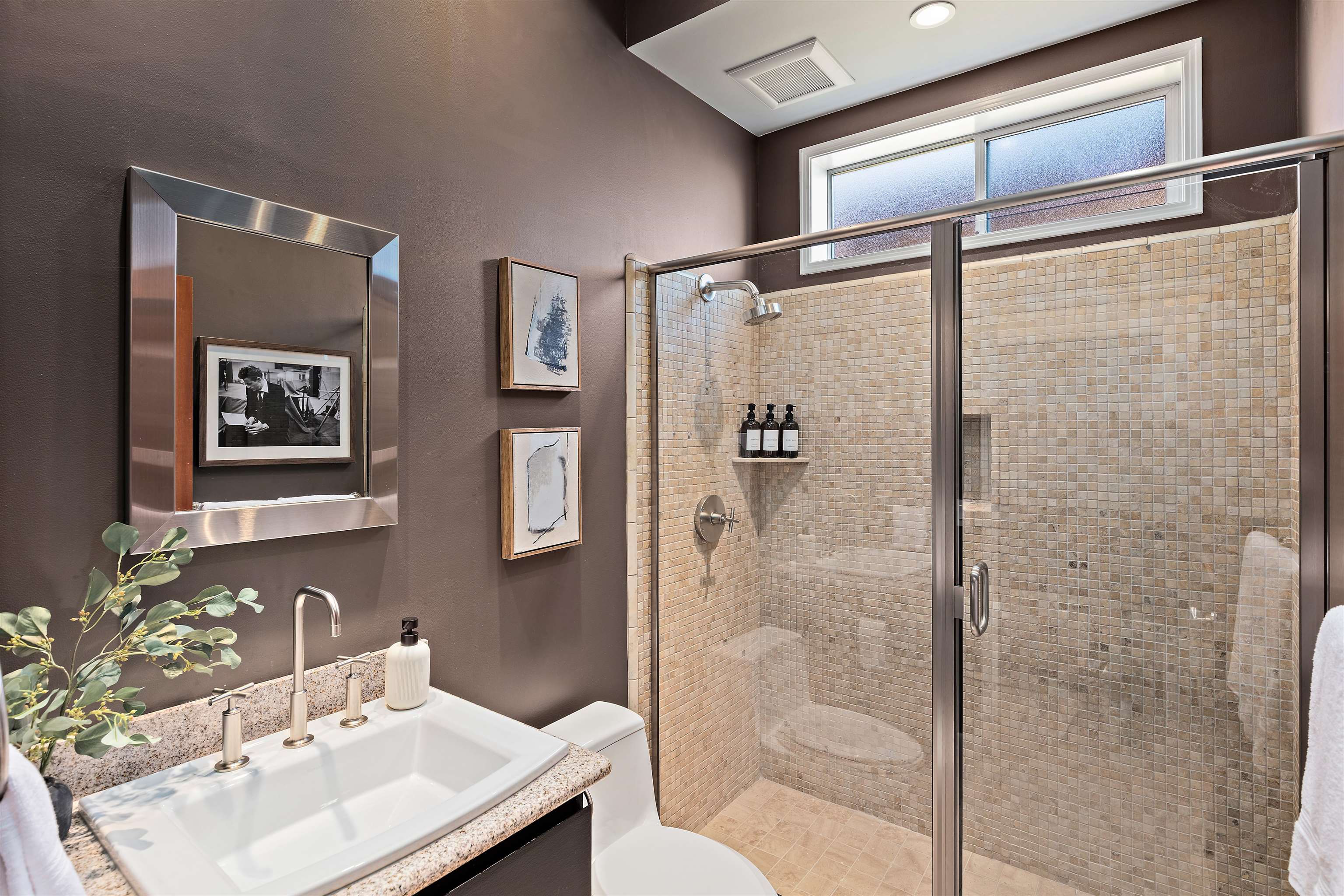 Detail Gallery Image 31 of 60 For 6189 Contra Costa Road, Oakland,  CA 94618 - 5 Beds | 4/1 Baths